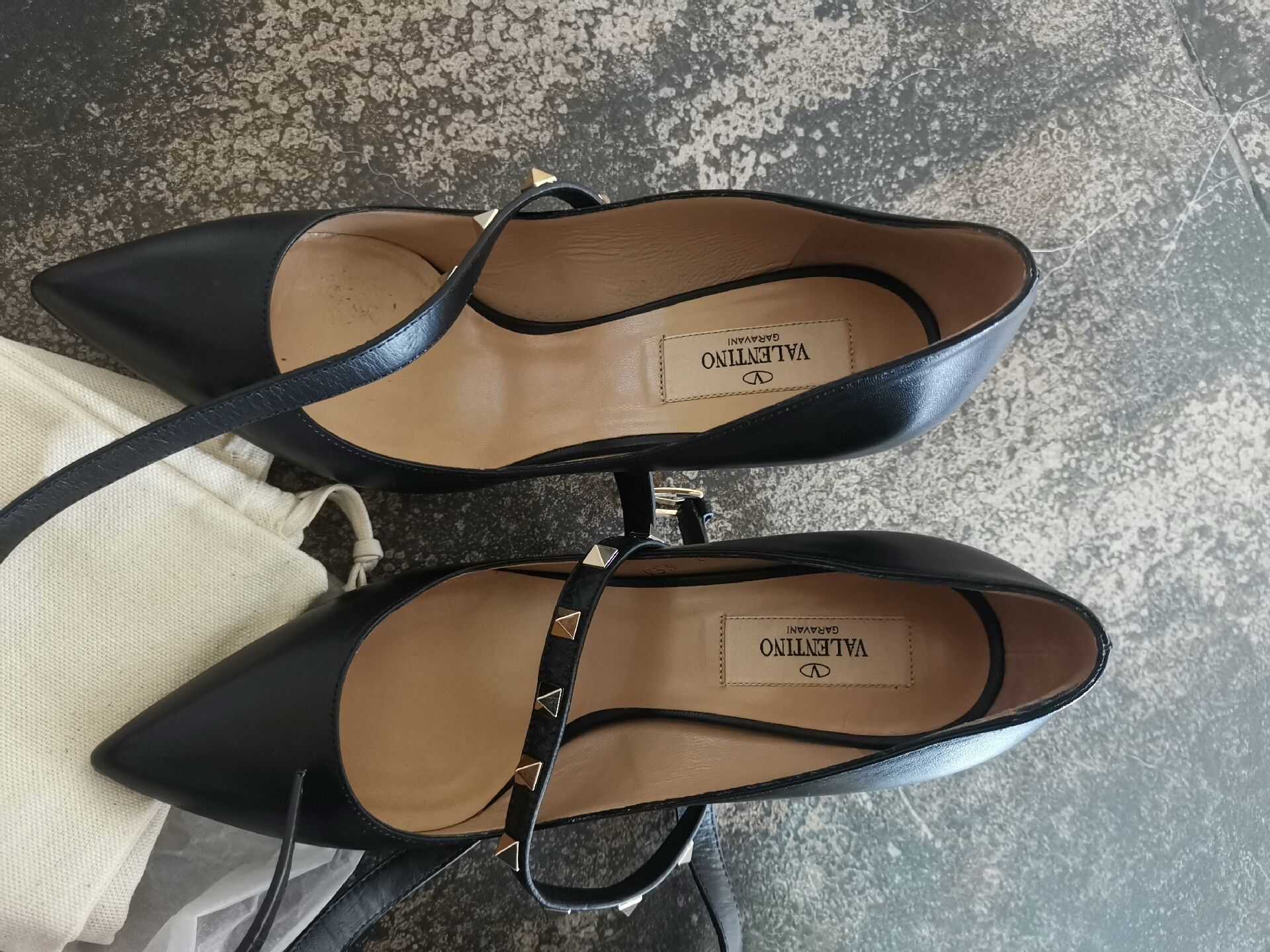 Valentino Valentino Black Stiletto Heels with Studs Size US 6 / IT 36 - 3 Thumbnail