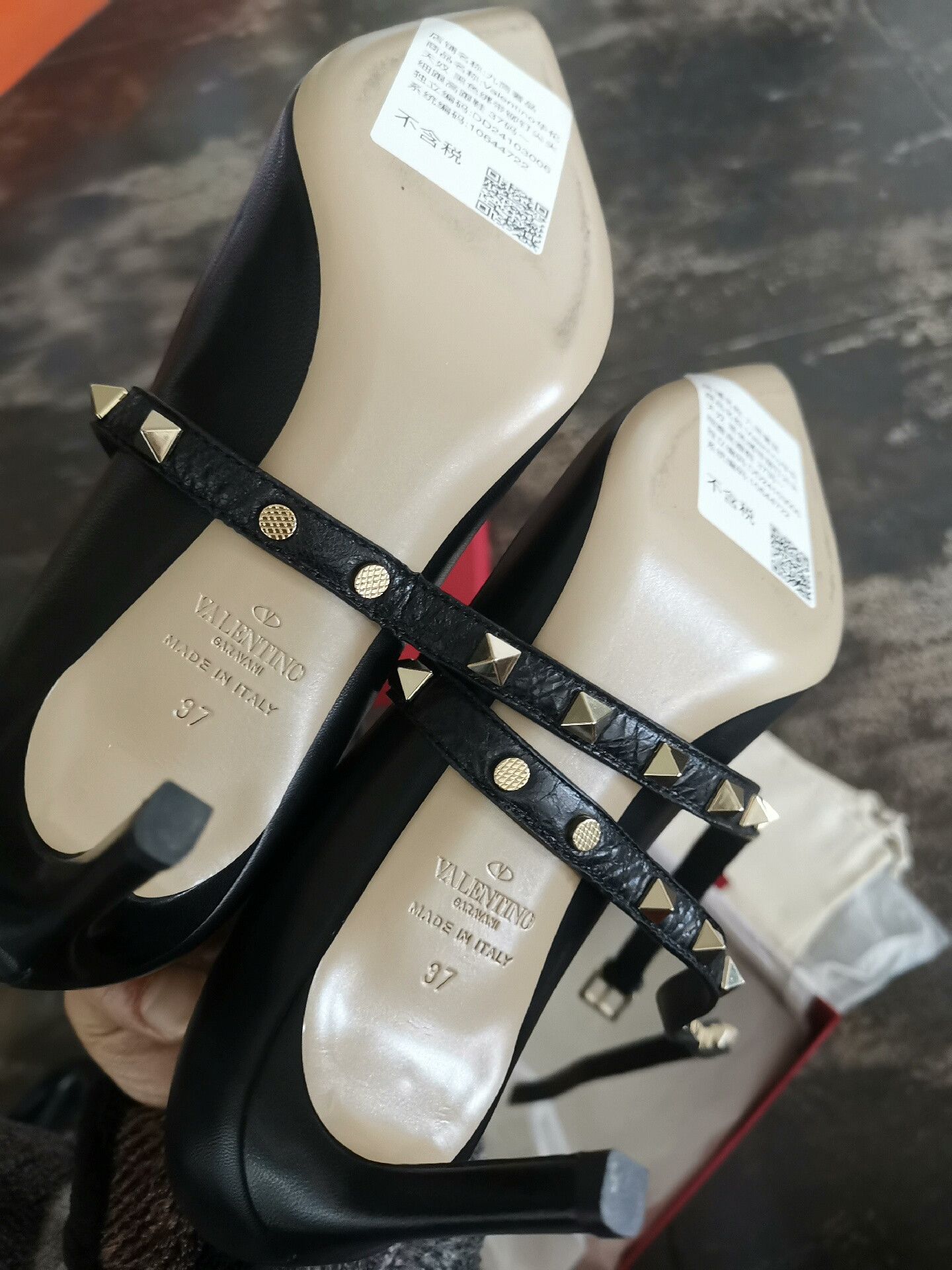 Valentino Valentino Black Stiletto Heels with Studs Size US 6 / IT 36 - 7 Thumbnail
