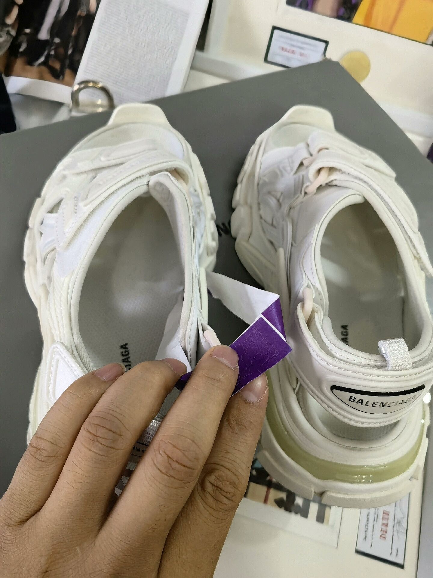 Balenciaga Balenciaga White Sandals Size 35 Size US 4 / IT 34 - 5 Thumbnail
