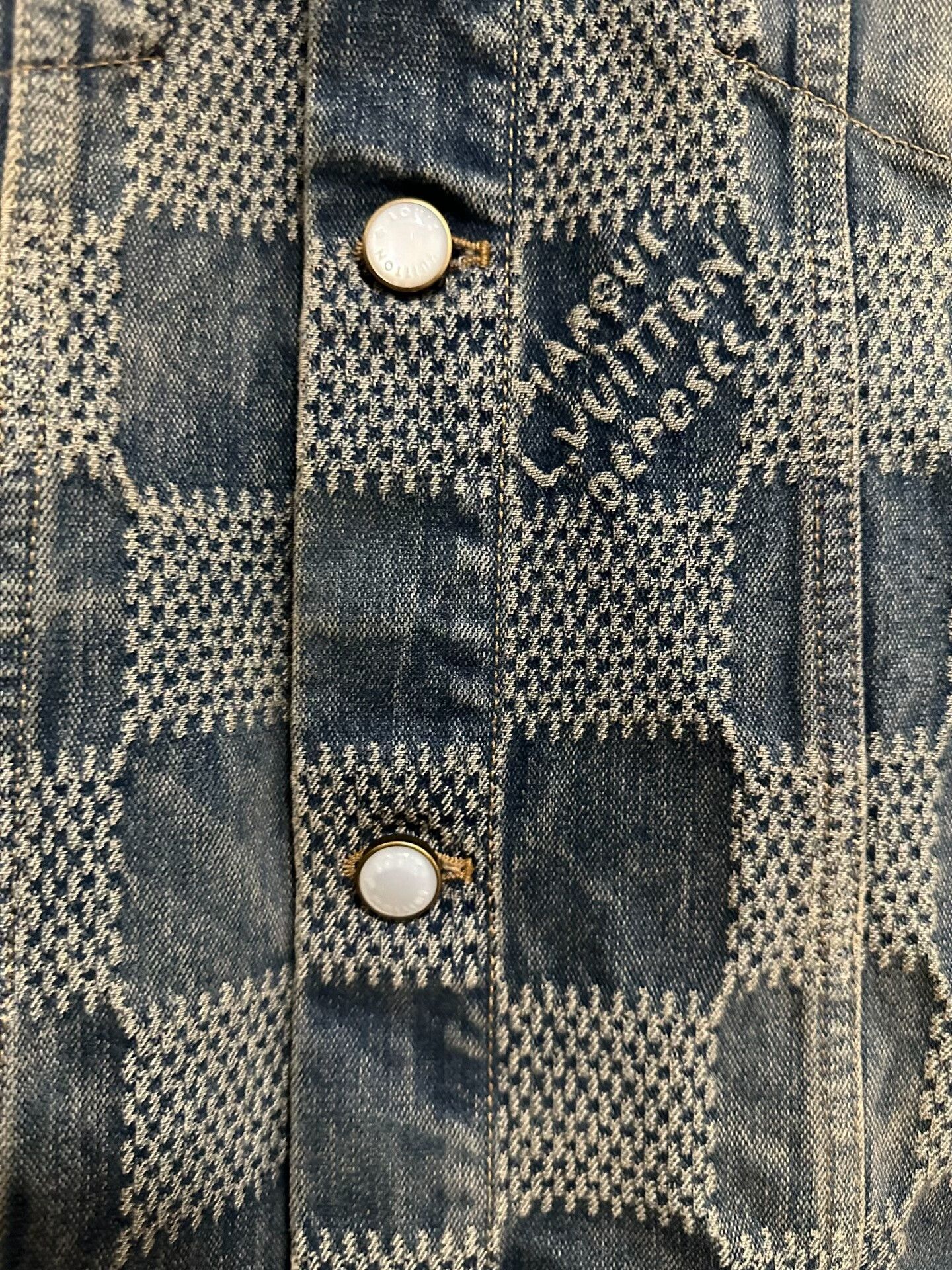 Louis Vuitton LV Louis Vuitton Denim Jacket with Pearl Buttons Size US XXL / EU 58 / 5 - 3 Thumbnail