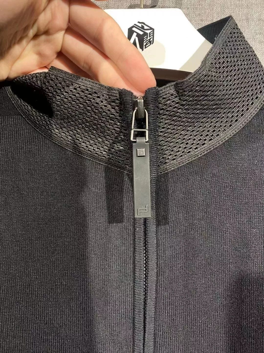 Porsche Design Porsche Men's Black Lightweight Zip-Up Jacket Size US M / EU 48-50 / 2 - 4 Thumbnail
