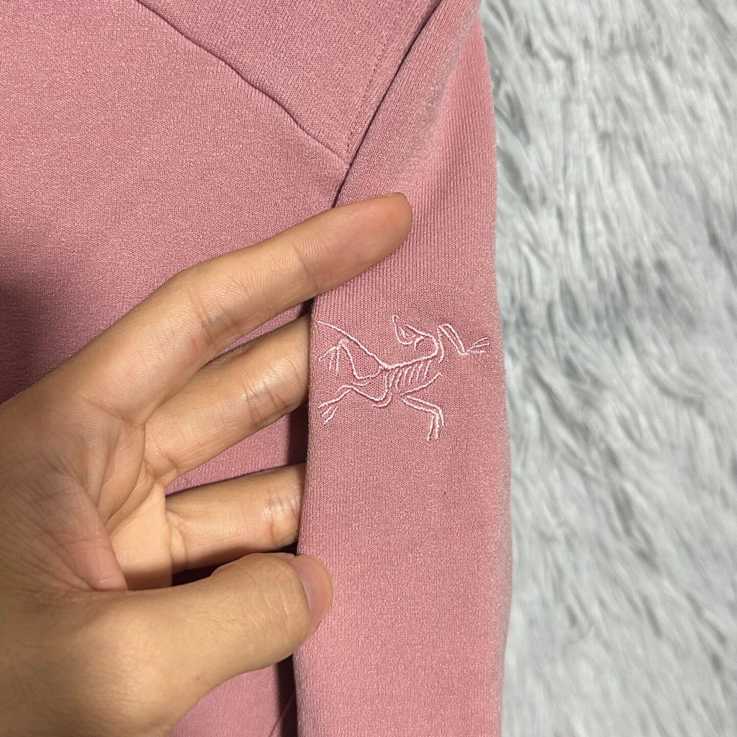 Arc'teryx Arcteryx Kyanite Hoody Pink Size Small Size S / US 4 / IT 40 - 4 Thumbnail