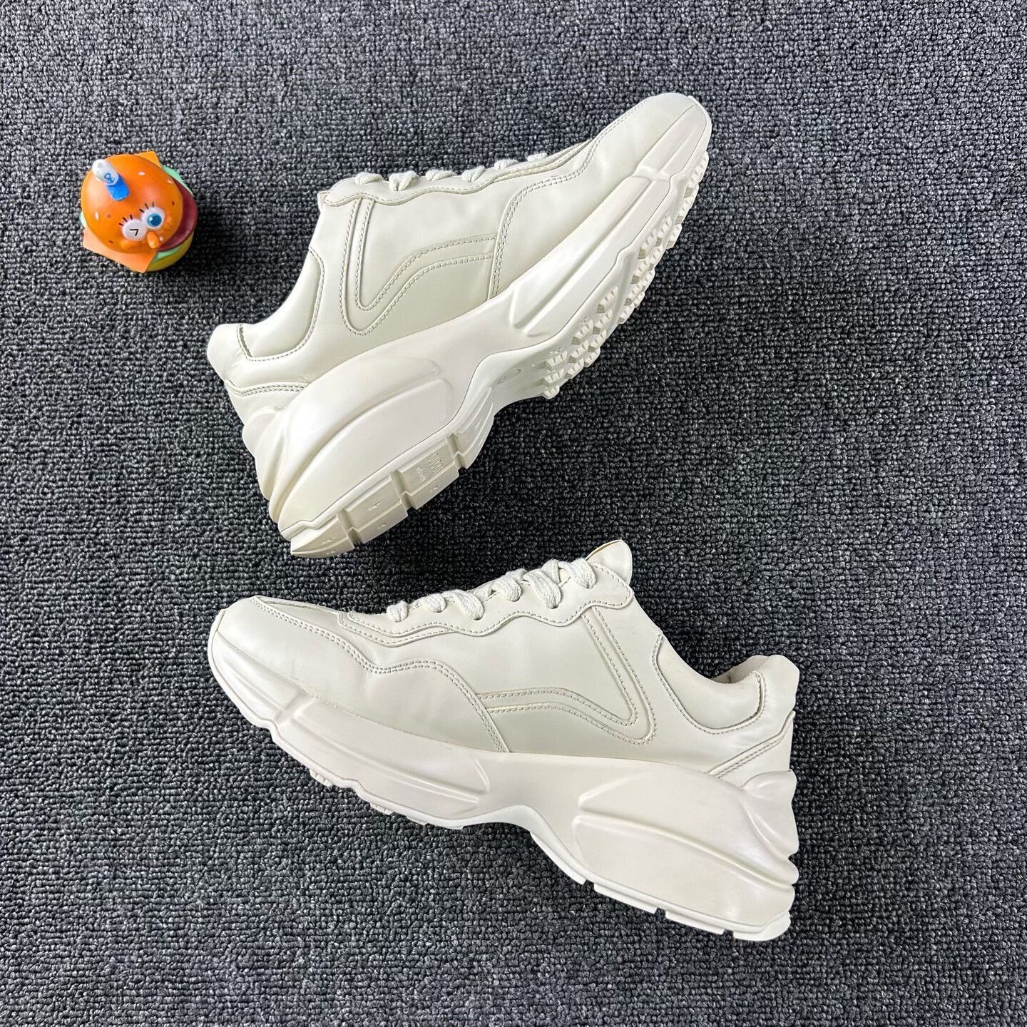 Gucci gucci chunky dad sneakers in white Size US 5 / IT 35 - 3 Thumbnail