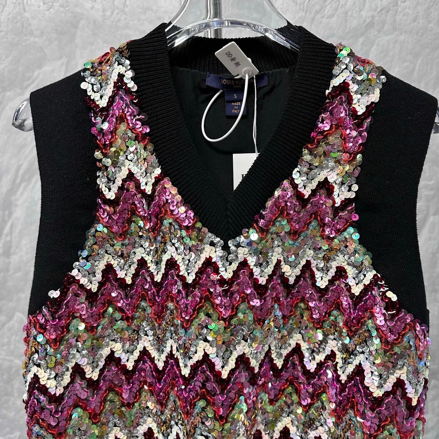 Louis Vuitton vibrant sequined wool vest by louis vuitton Size S / US 4 / IT 40 - 2 Thumbnail