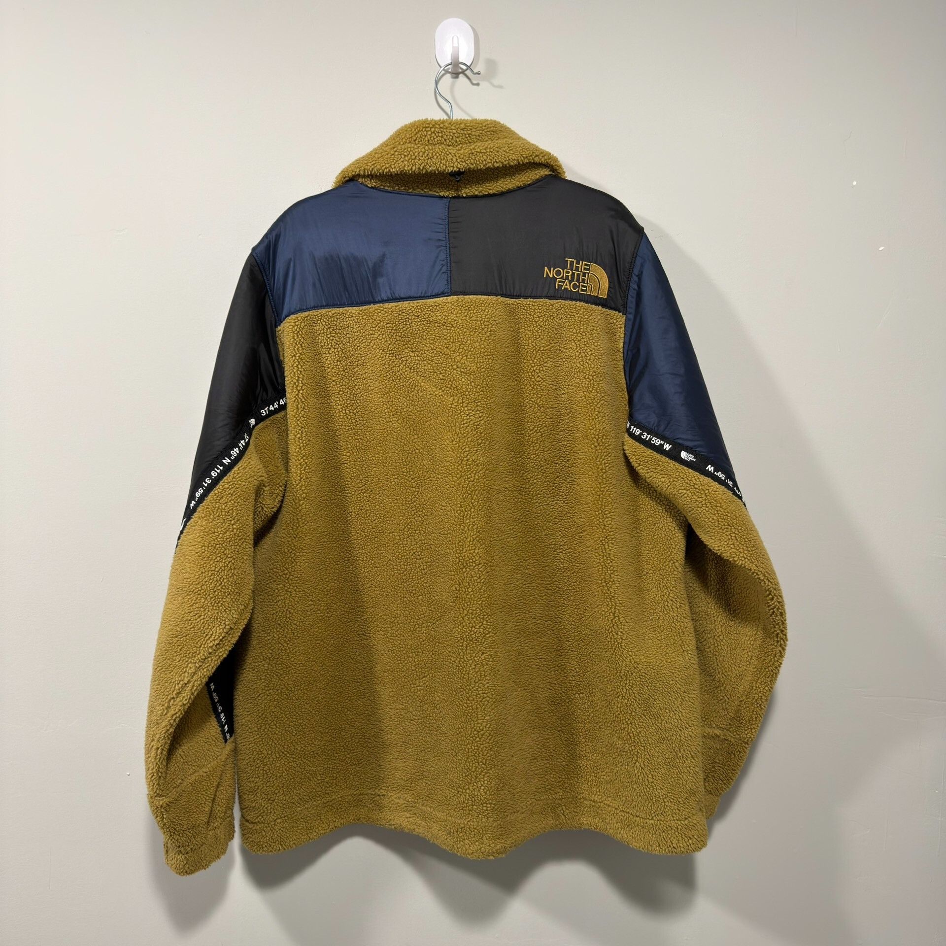 The North Face North Face Lambswool Collaboration Jacket Size US XL / EU 56 / 4 - 3 Thumbnail