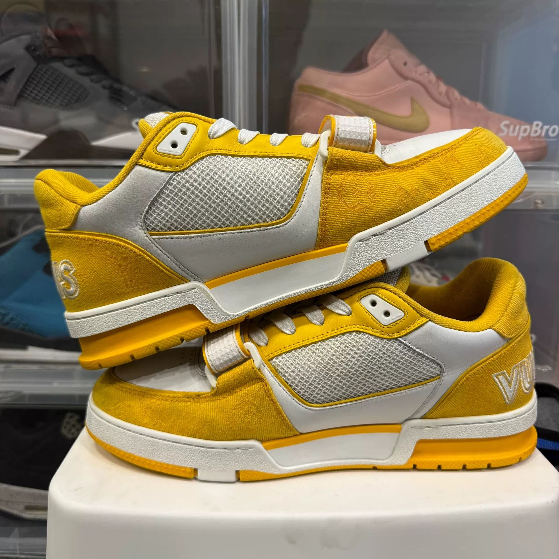 Louis Vuitton LV Trainer Velcro White Yellow Sneakers Size US 8 / EU 41 - 7 Thumbnail