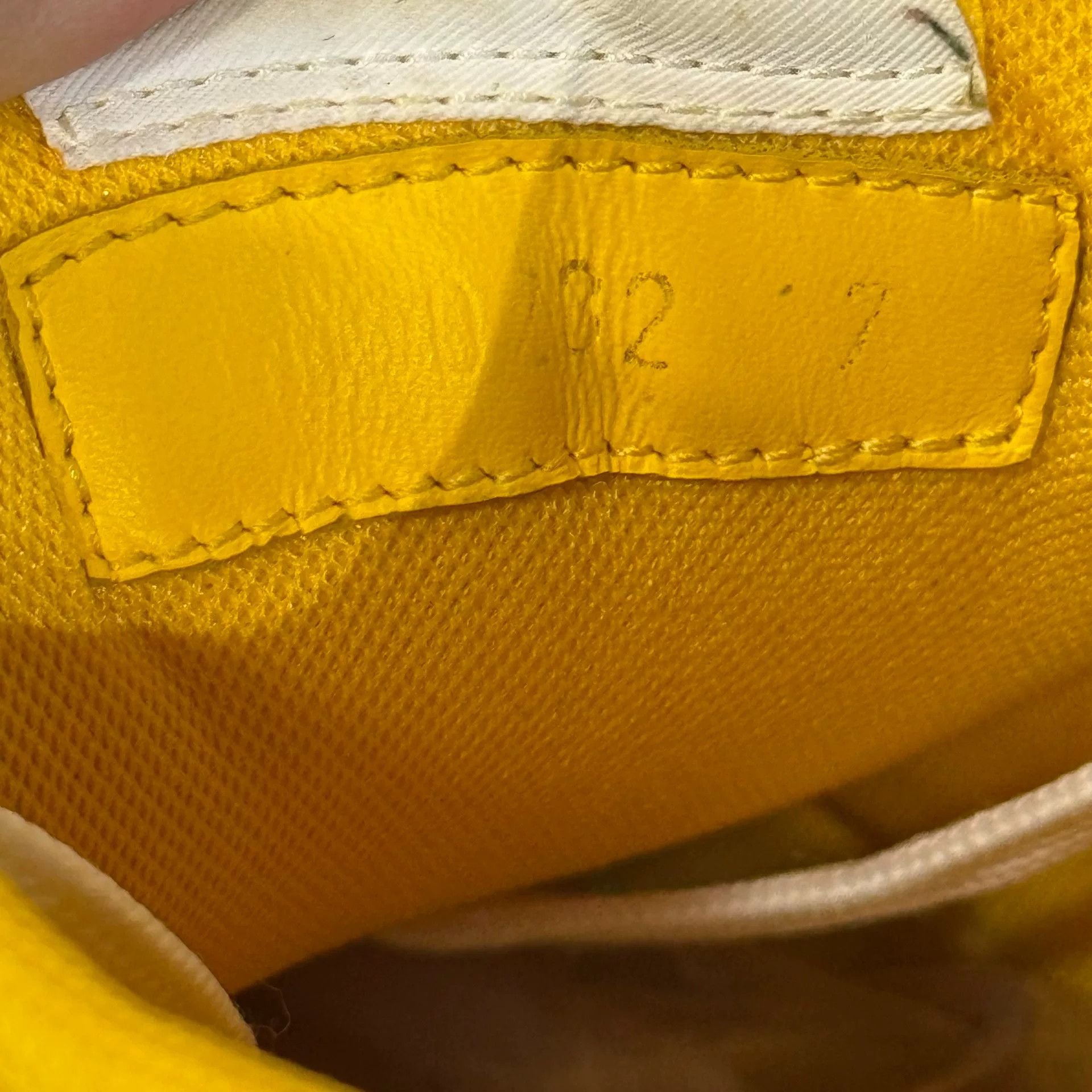 Louis Vuitton LV Trainer Velcro White Yellow Sneakers Size US 8 / EU 41 - 8 Thumbnail