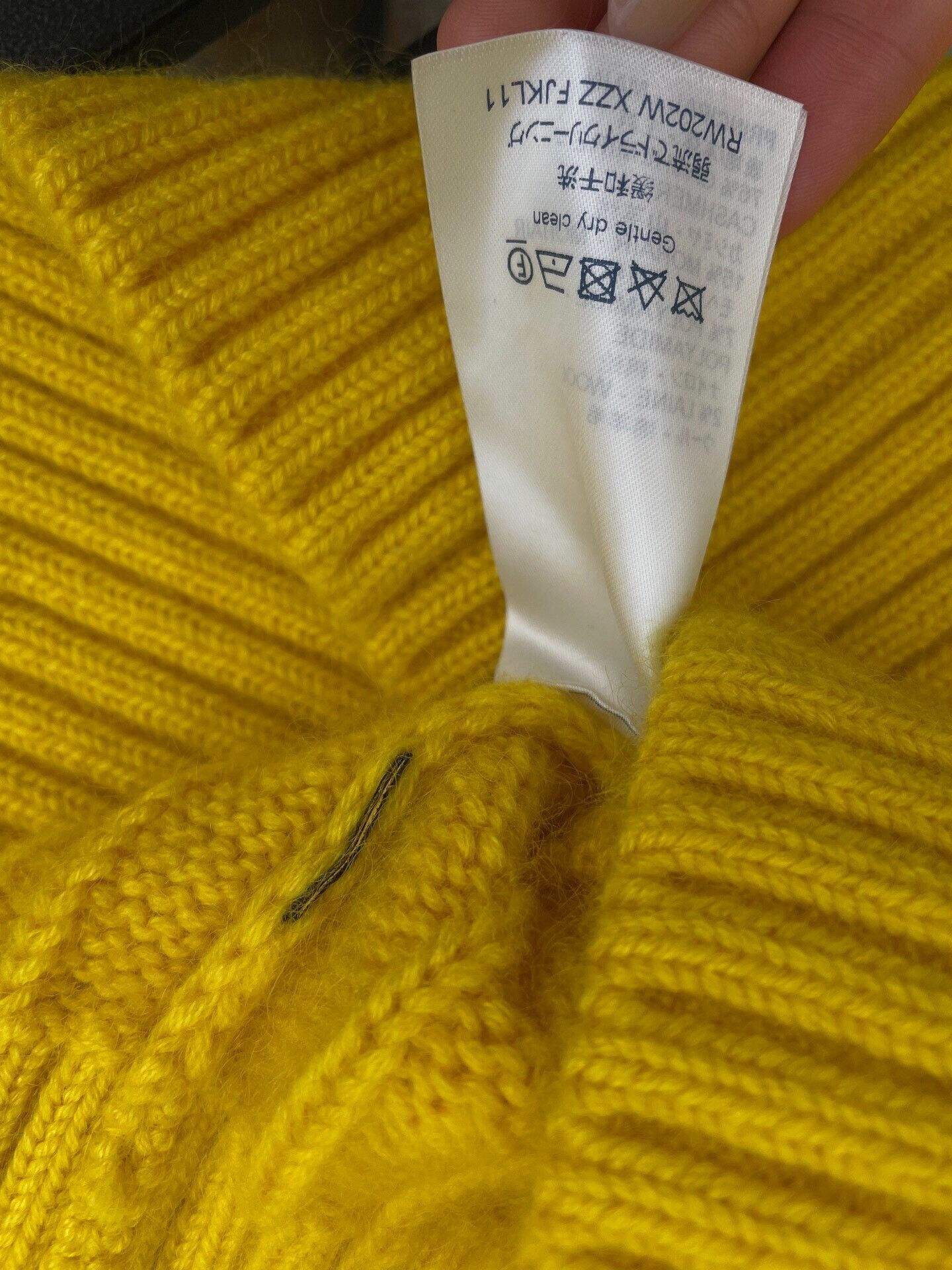 LVXWA Bright Yellow Louis Vuitton Knit Sweater Size XS / US 0-2 / IT 36-38 - 3 Thumbnail