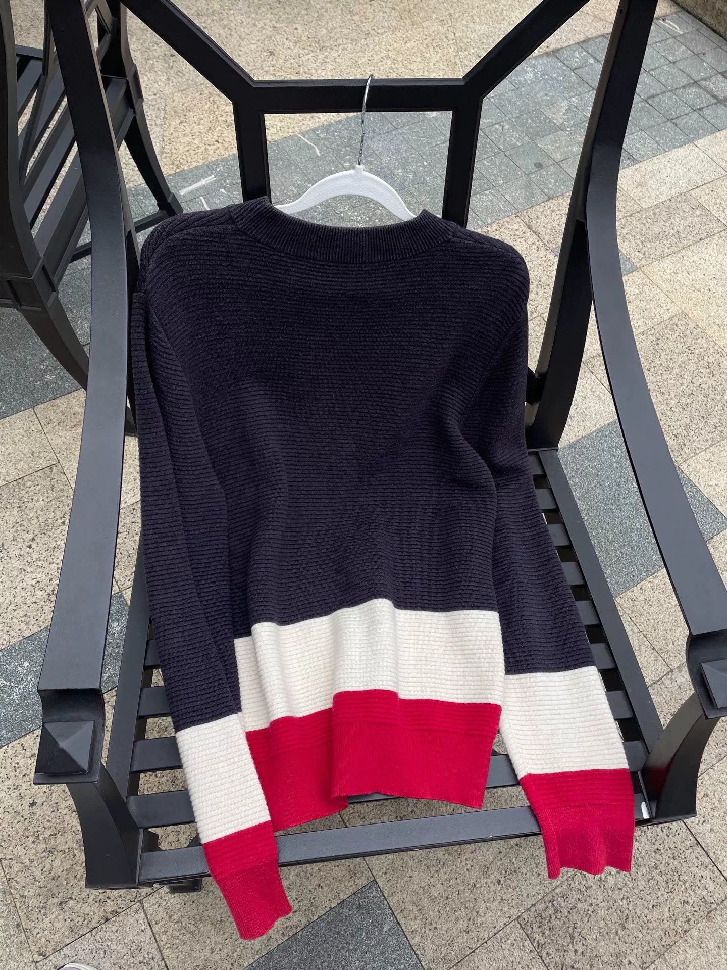 LVXWA Stylish Louis Vuitton Layering Top Size XS / US 0-2 / IT 36-38 - 2 Thumbnail