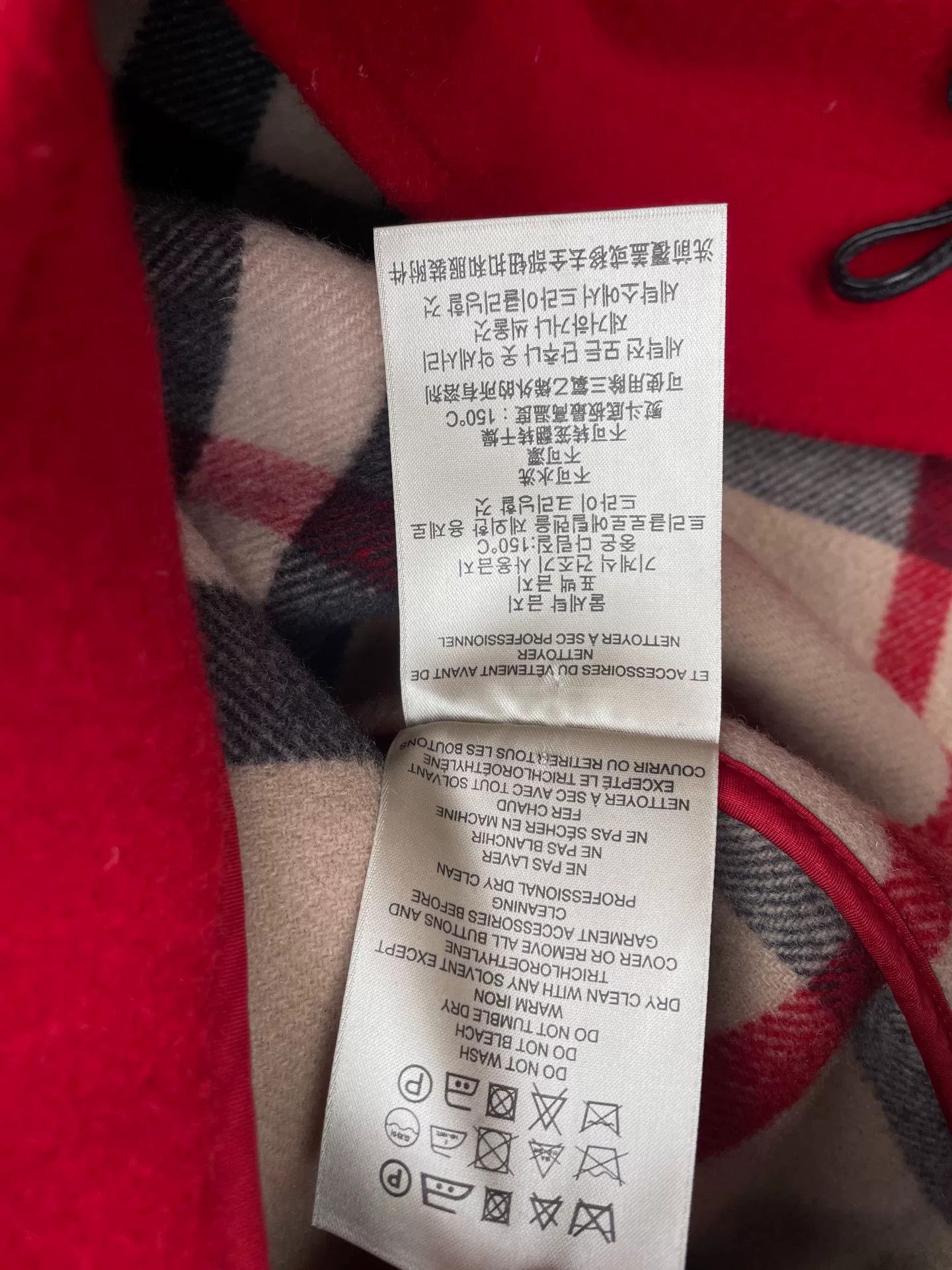 Burberry Burberry Red Toggle Coat for Sale Size XL / US 12-14 / IT 48-50 - 5 Thumbnail
