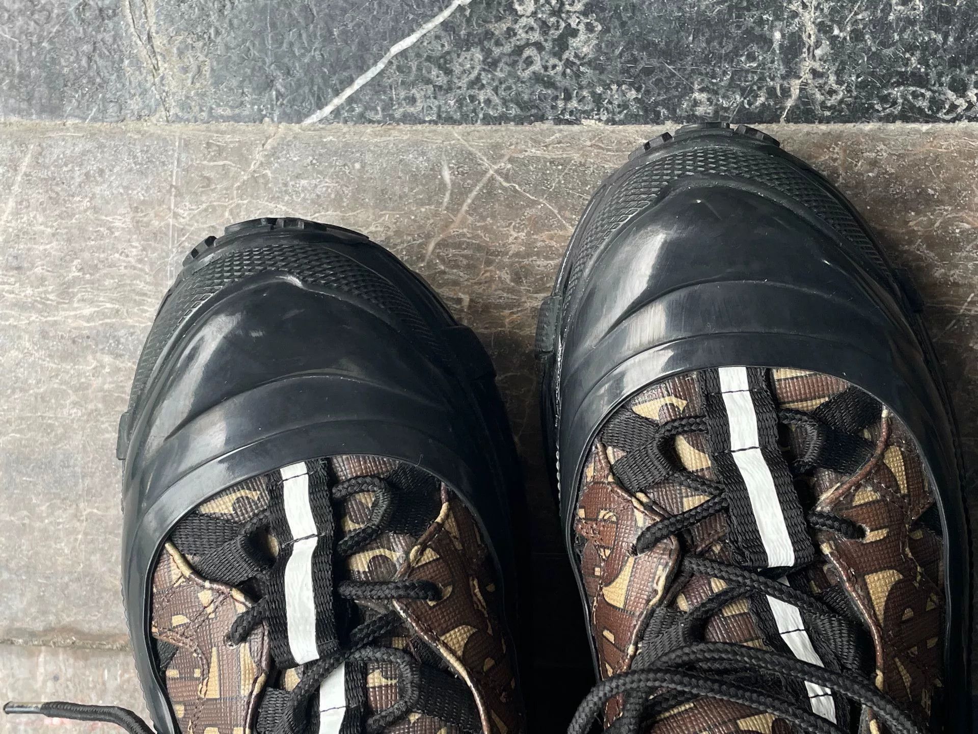 Burberry Burberry Outdoor Travel Shoes Size US 10 / EU 43 - 5 Thumbnail