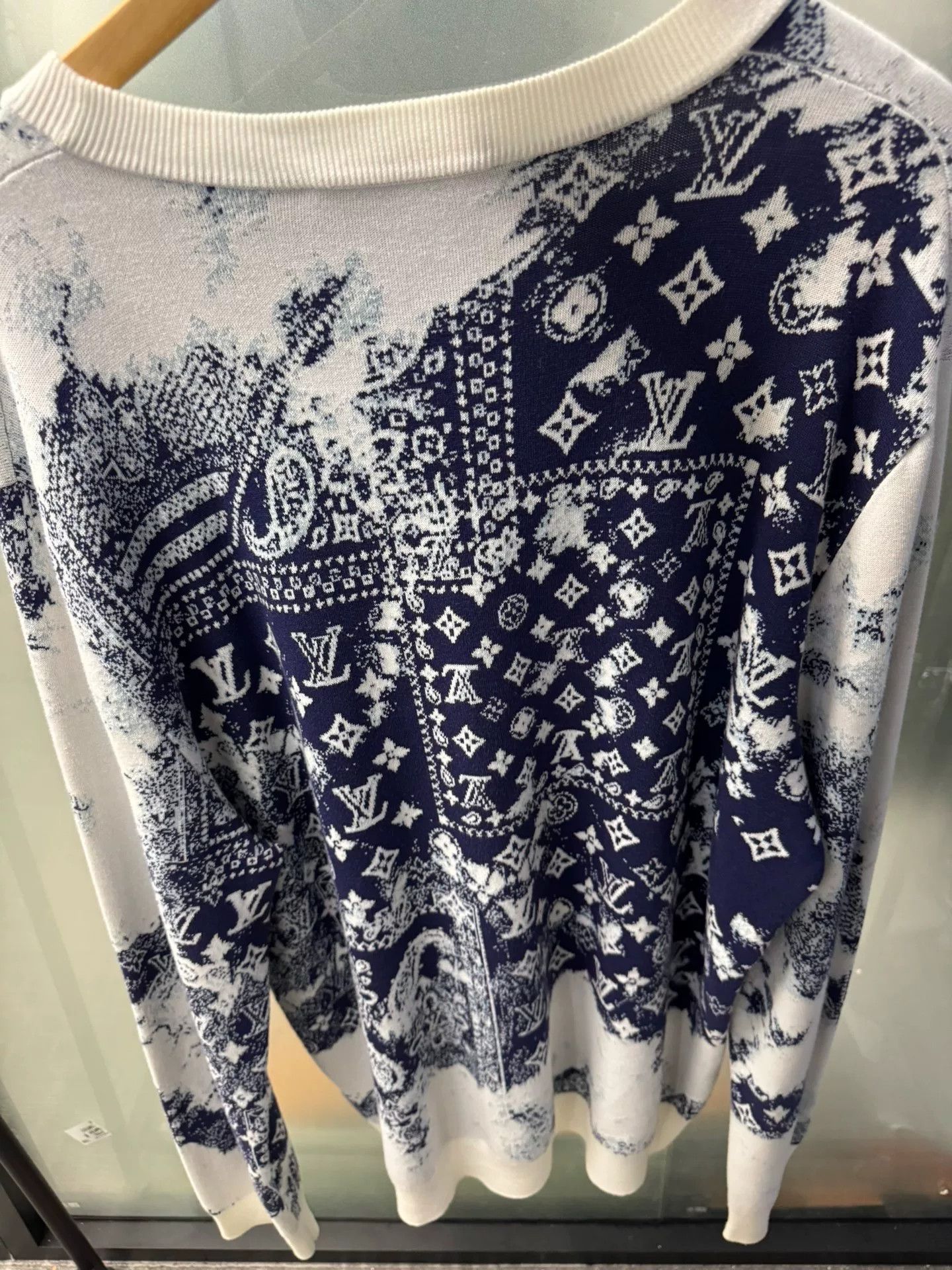 Louis Vuitton Louis Vuitton Tie-Dye Knit Sweater Size US M / EU 48-50 / 2 - 2 Thumbnail