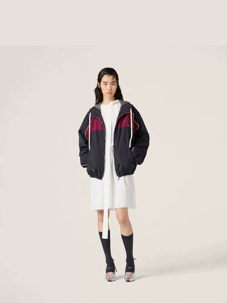 Miu Miu Miu Miu Women's Colorblock Lightweight Jacket Size XS / US 0-2 / IT 36-38 - 3 Thumbnail