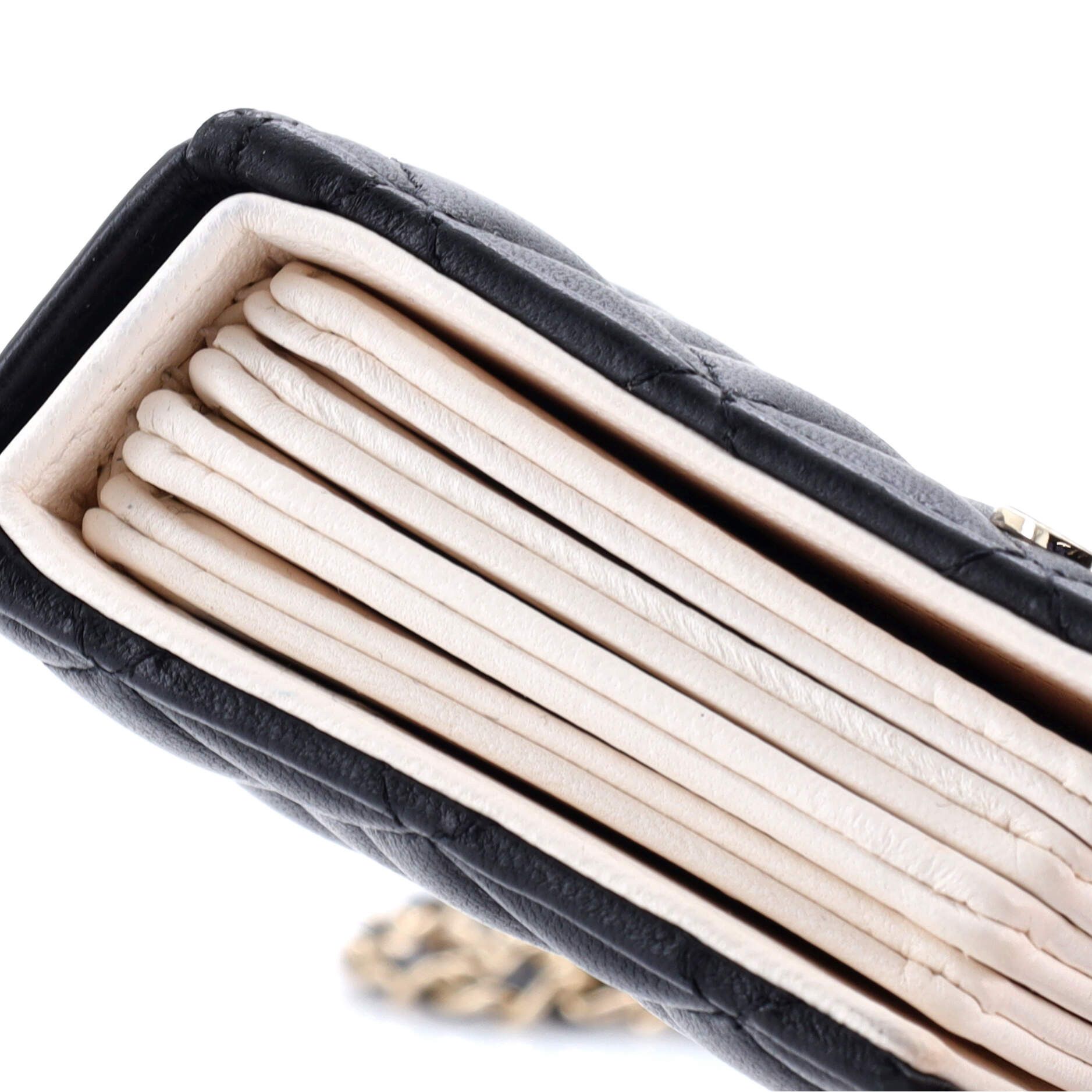 Chanel CC Book Card Holder with Chain Size ONE SIZE - 6 Thumbnail