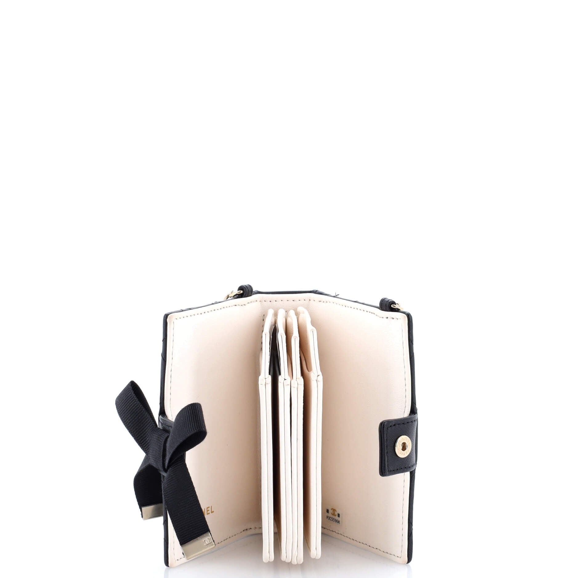 Chanel CC Book Card Holder with Chain Size ONE SIZE - 5 Thumbnail
