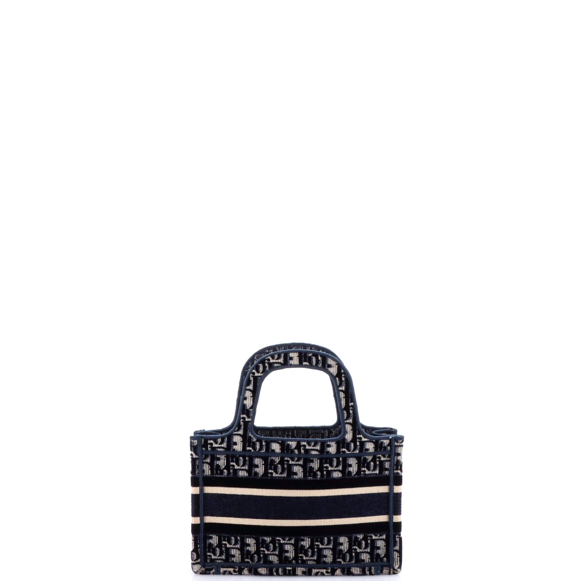 Dior Book Tote Size ONE SIZE - 3 Thumbnail