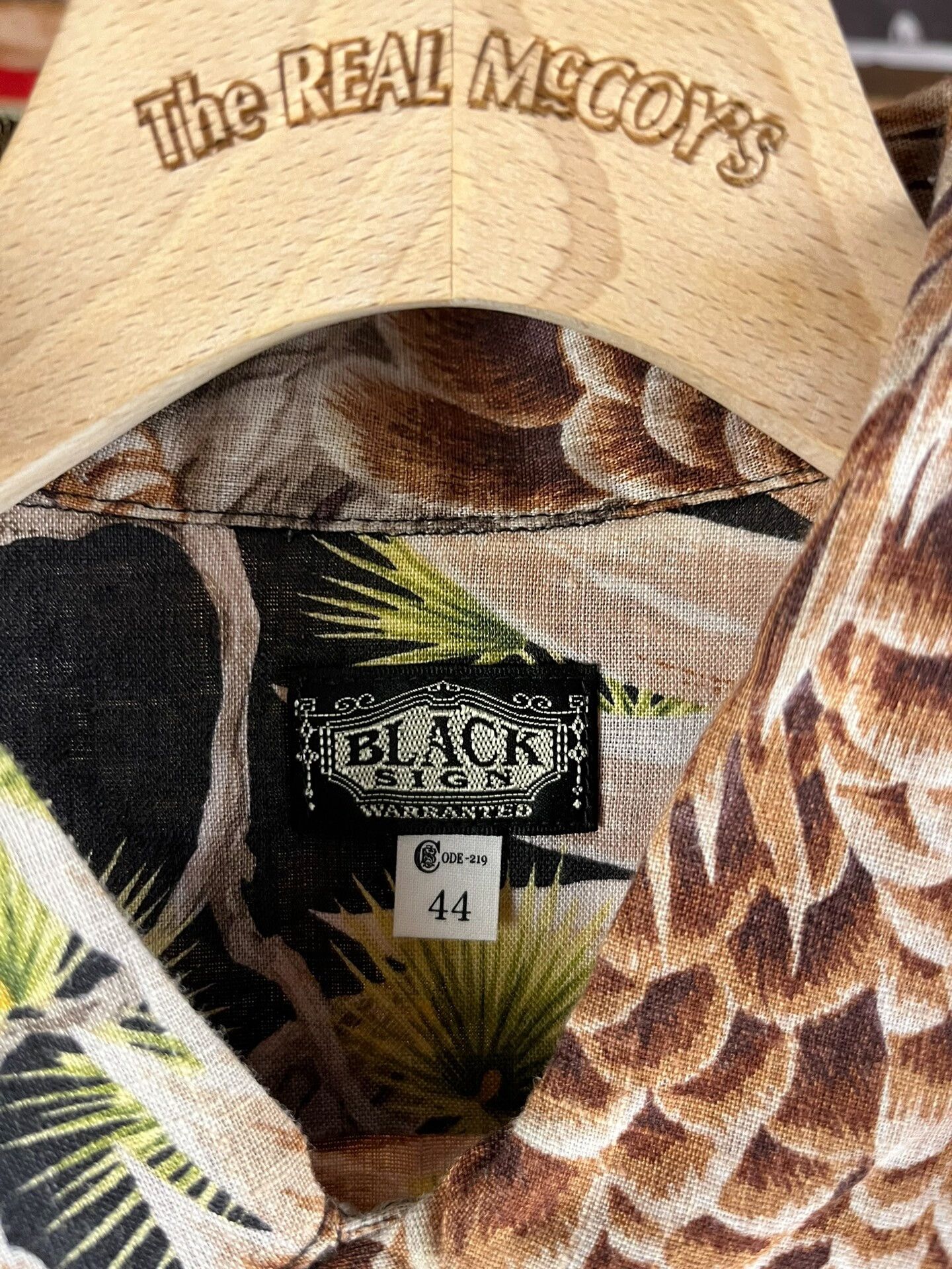 BLACK SIGN Black Sign Linen Shirt with Pine Pattern Size US S / EU 44-46 / 1 - 3 Thumbnail