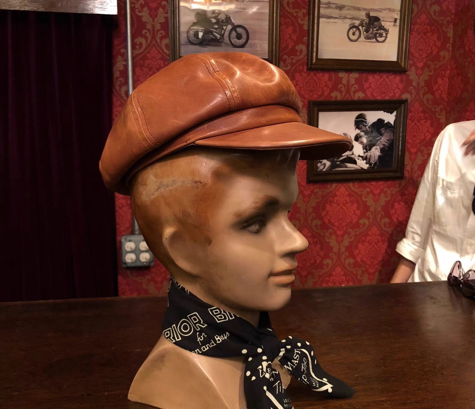 ATTRACTIONS Brown Vintage Leather Octagonal Hat Size ONE SIZE - 2 Thumbnail