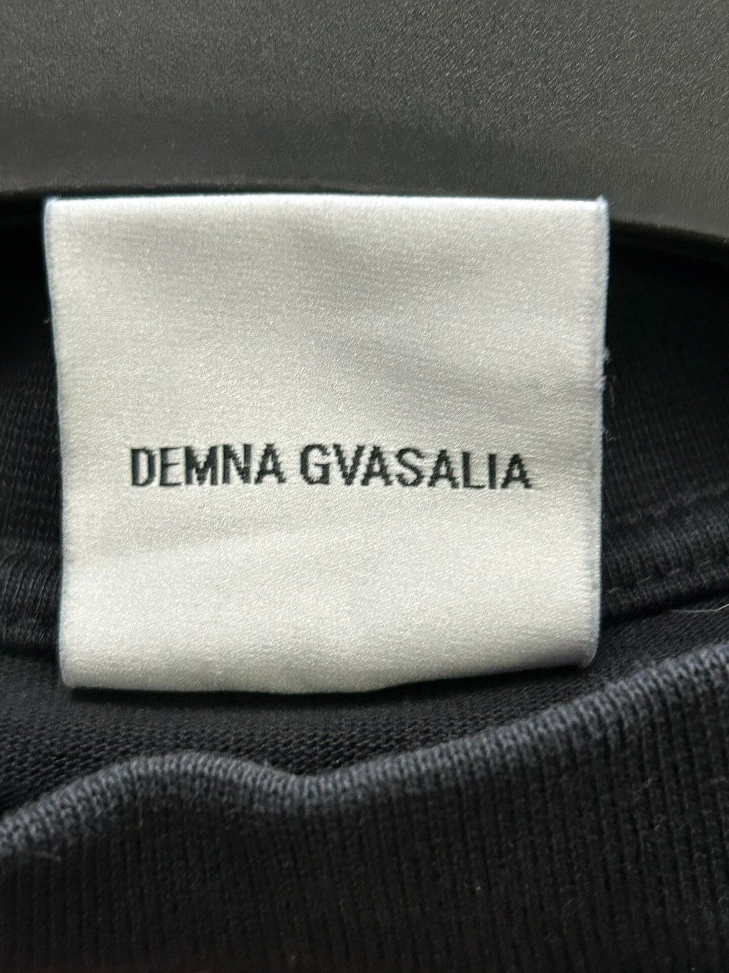 Vetements Vetements Anti-War Graphic T-Shirt Size US S / EU 44-46 / 1 - 7 Thumbnail