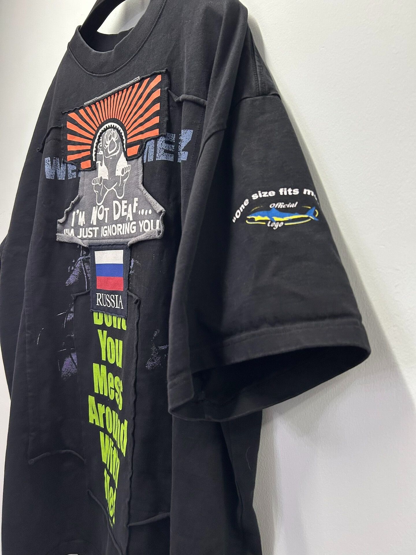 Vetements Vetements Anti-War Graphic T-Shirt Size US S / EU 44-46 / 1 - 5 Thumbnail