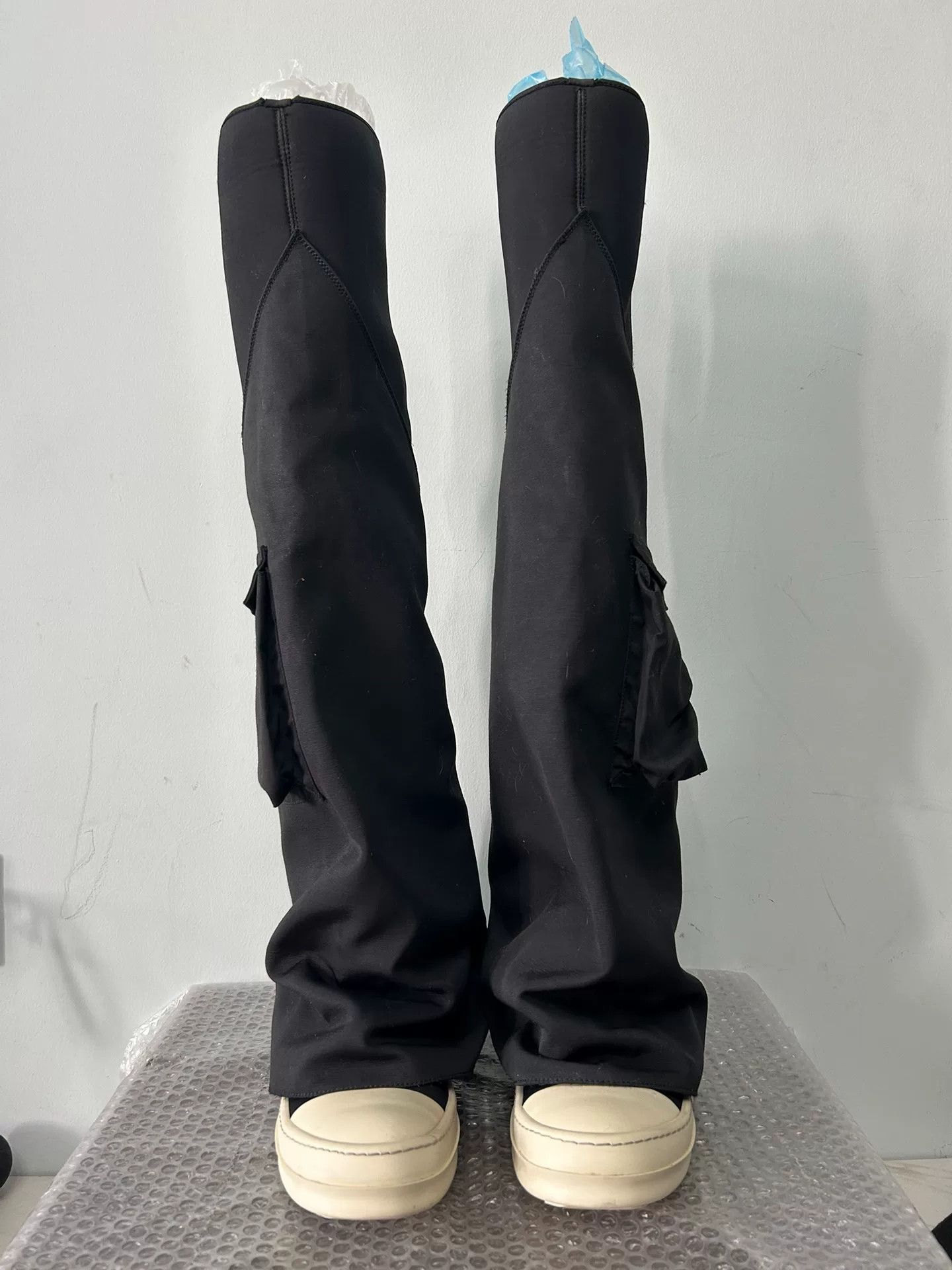 Rick Owens Rick Owens Black Pocket Knee-high Boots Size US 5 / EU 37 - 2 Thumbnail