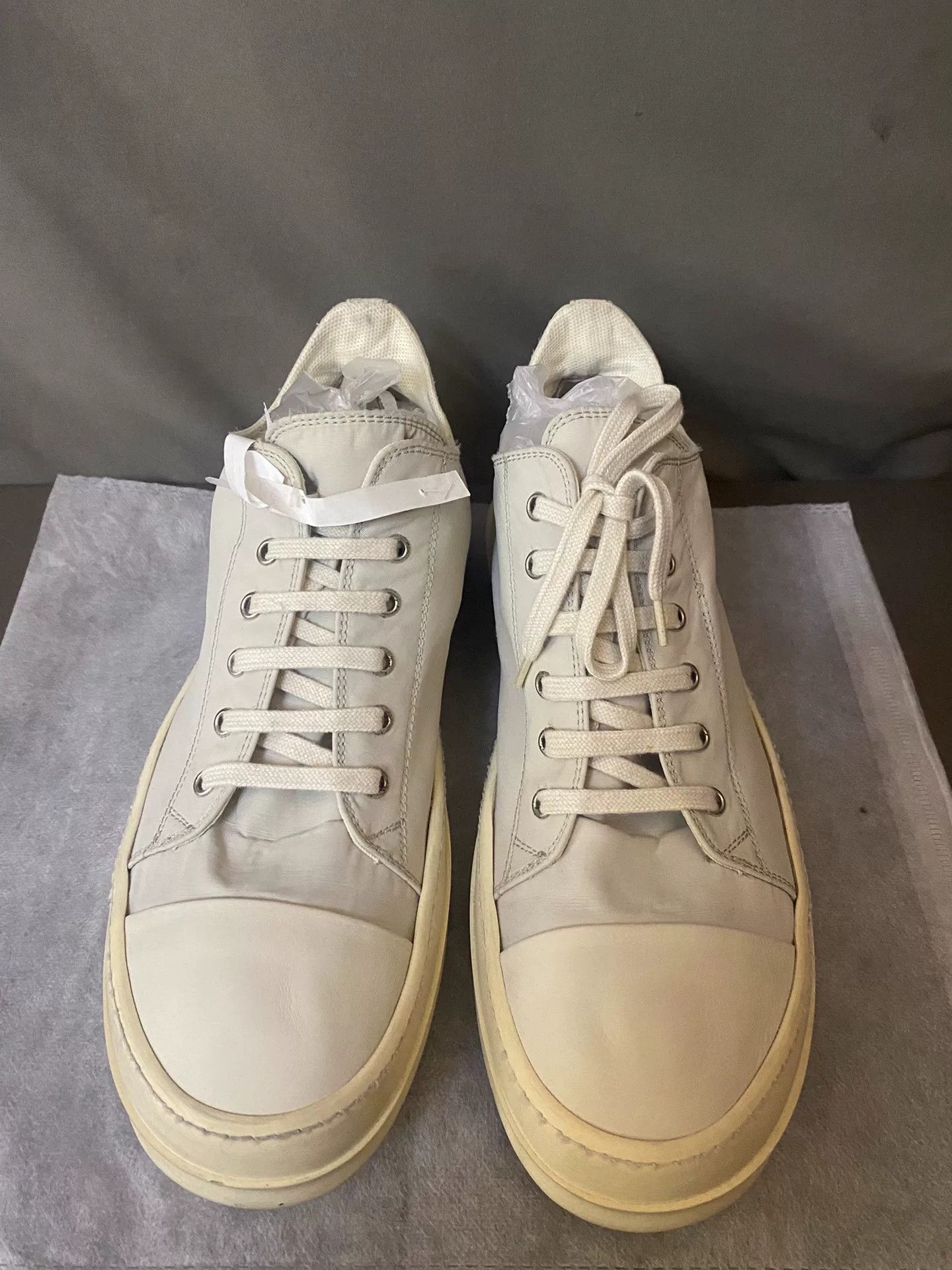 Rick Owens Rick Owens Low-Top Sneakers in Size 43 Size US 10 / EU 43 - 2 Thumbnail