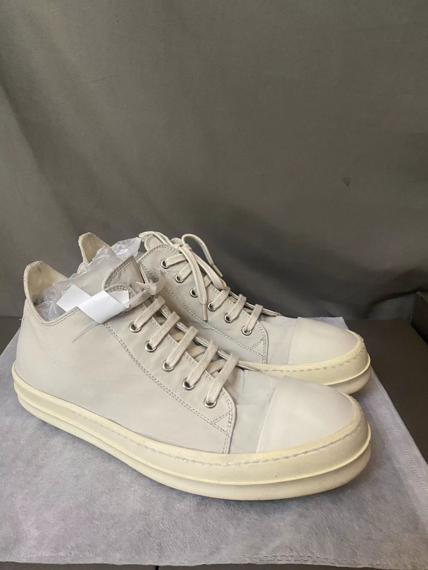 Rick Owens Rick Owens Low-Top Sneakers in Size 43 Size US 10 / EU 43 - 3 Thumbnail