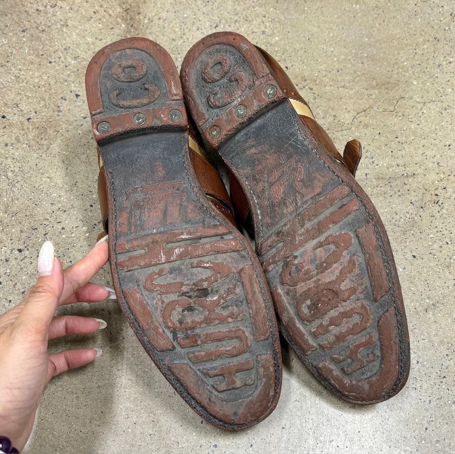 Church's Vintage Churchs Monks and Brogues Shoes Size US 9 / EU 42 - 8 Thumbnail