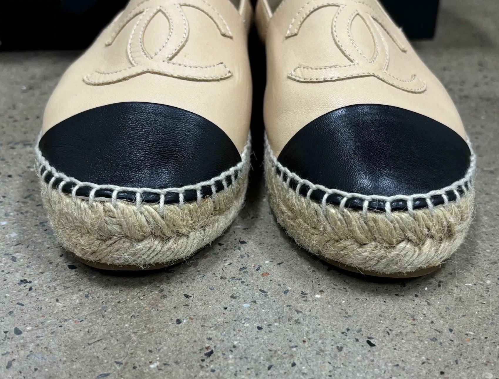 Chanel Chanel Fisherman Slip-On Shoes Size 36 Size US 5 / IT 35 - 3 Thumbnail