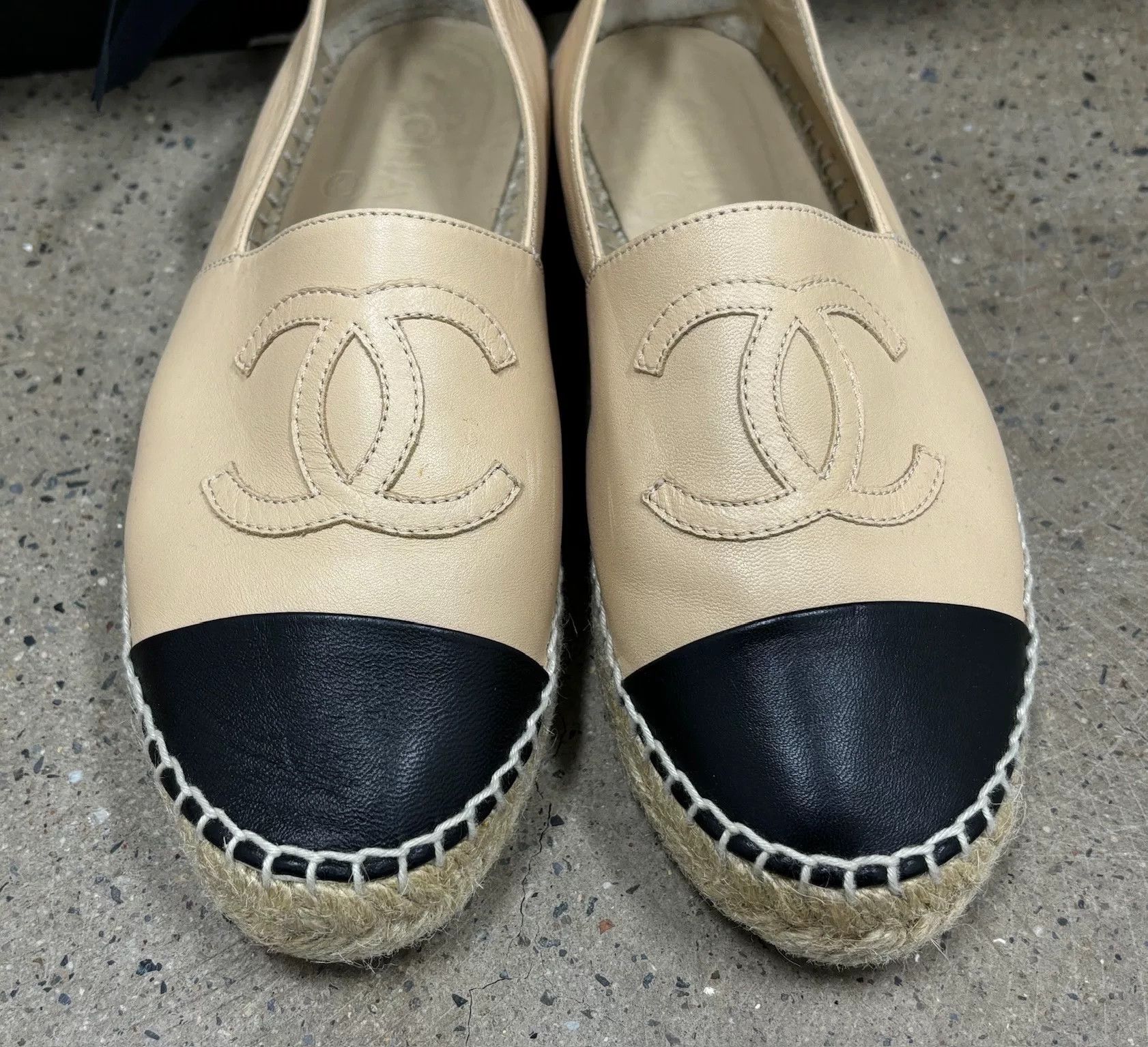 Chanel Chanel Fisherman Slip-On Shoes Size 36 Size US 5 / IT 35 - 2 Thumbnail