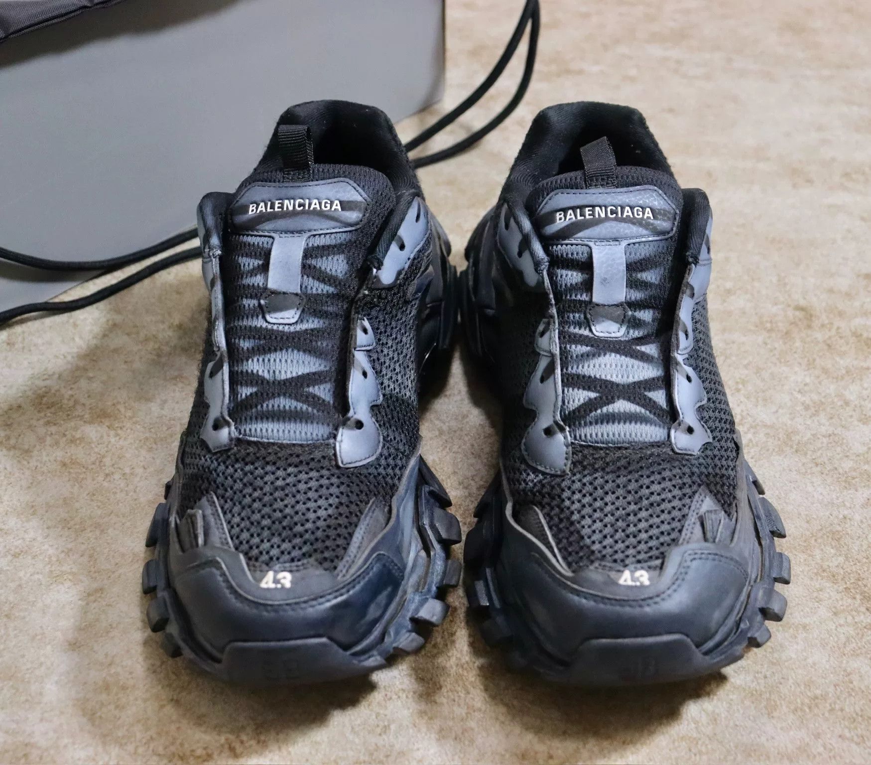 Balenciaga Balenciaga Track 3.0 Sneakers Size US 10 / EU 43 - 4 Thumbnail
