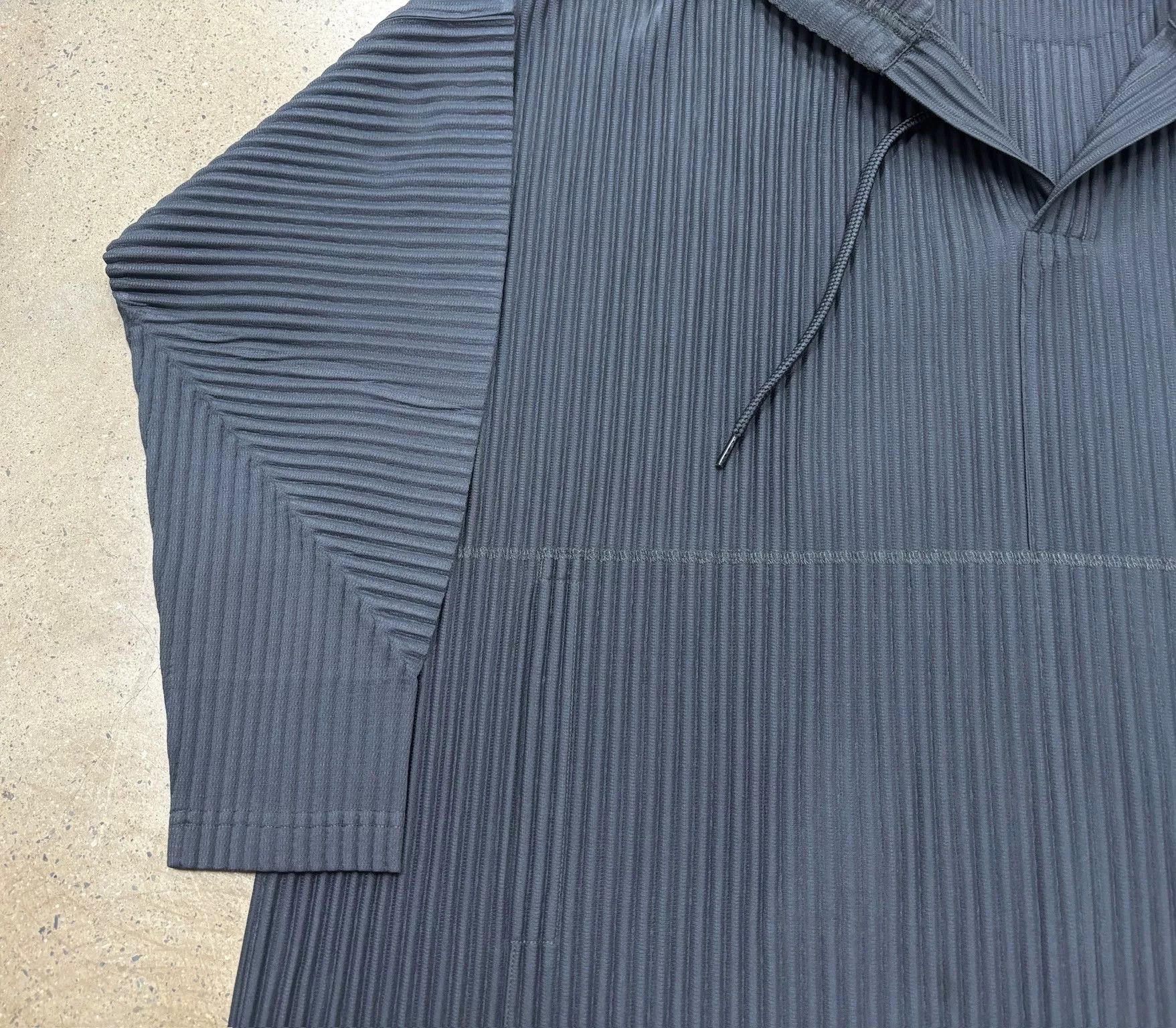 Homme Plisse Issey Miyake Issey Miyake Homme Plisse Hooded Jacket Size US L / EU 52-54 / 3 - 7 Thumbnail