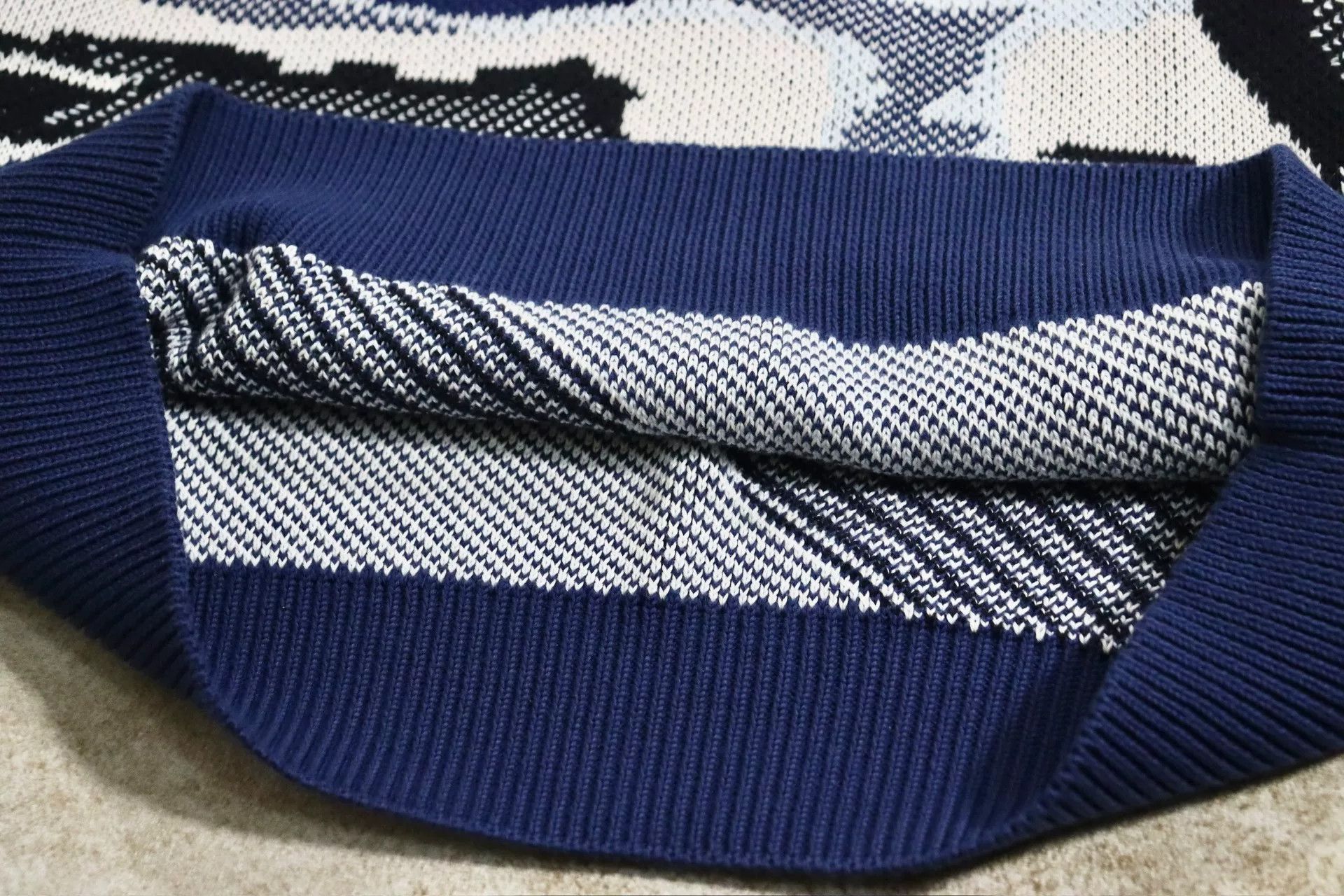 Louis Vuitton Louis Vuitton Knit Sweater with Ombre Pattern Size US M / EU 48-50 / 2 - 7 Thumbnail