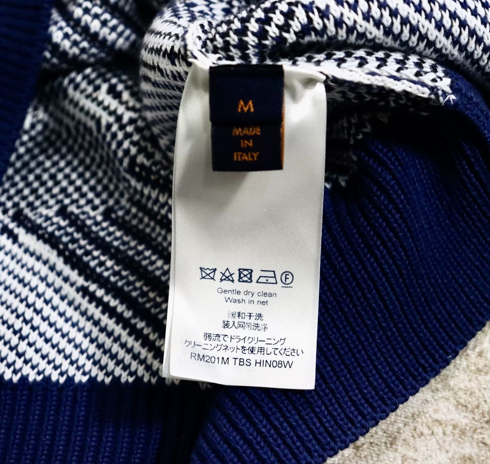 Louis Vuitton Louis Vuitton Knit Sweater with Ombre Pattern Size US M / EU 48-50 / 2 - 9 Thumbnail