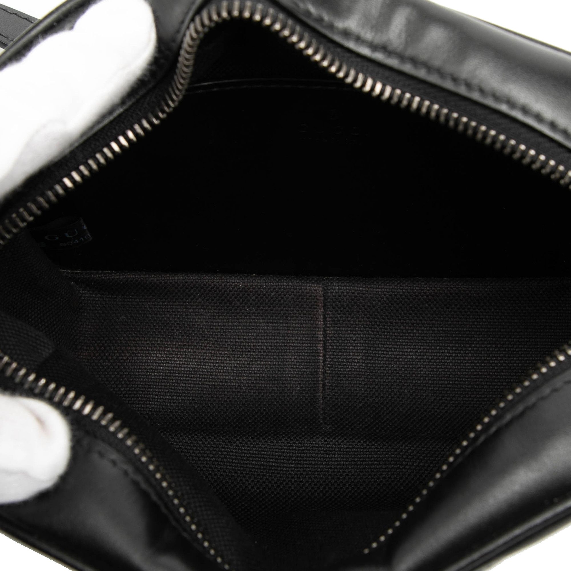Gucci Gucci Mini GG Marmont Matelasse Leather Monochrome Crossbody Size ONE SIZE - 4 Thumbnail