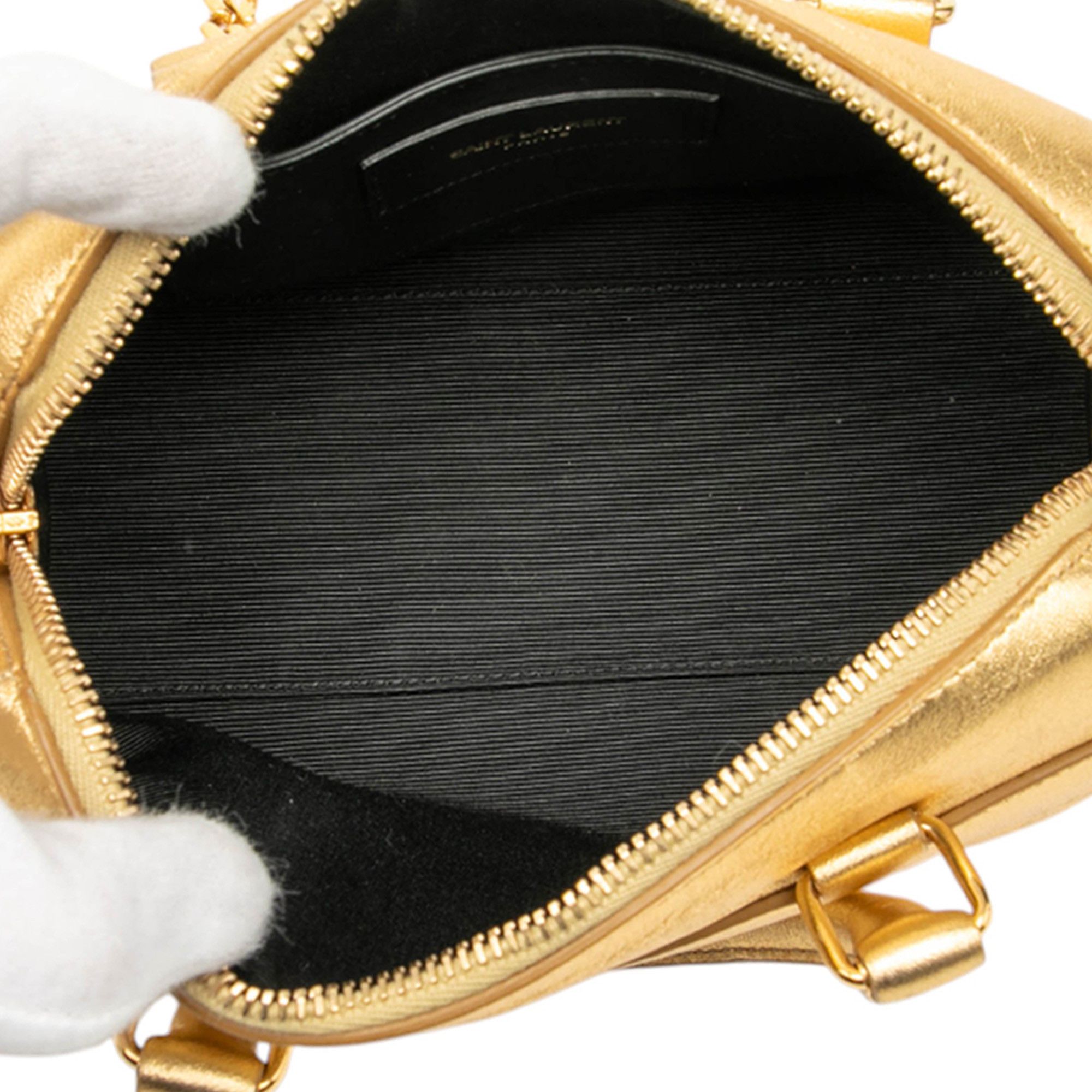 Yves Saint Laurent Yves Saint Laurent Toy Metallic Leather Classic Duffle Satchel Size ONE SIZE - 4 Thumbnail