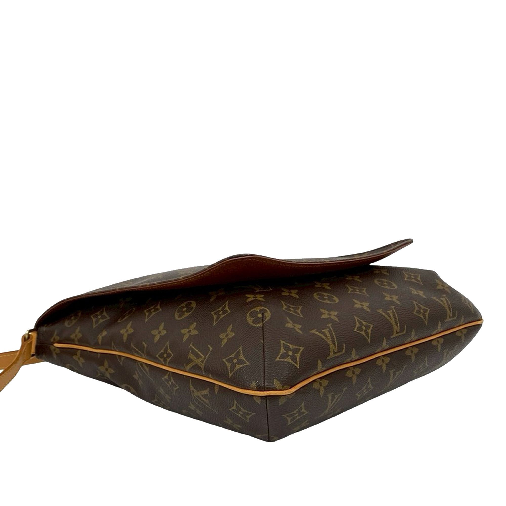 Louis Vuitton Louis Vuitton Monogram Musette Salsa GM Size ONE SIZE - 3 Thumbnail