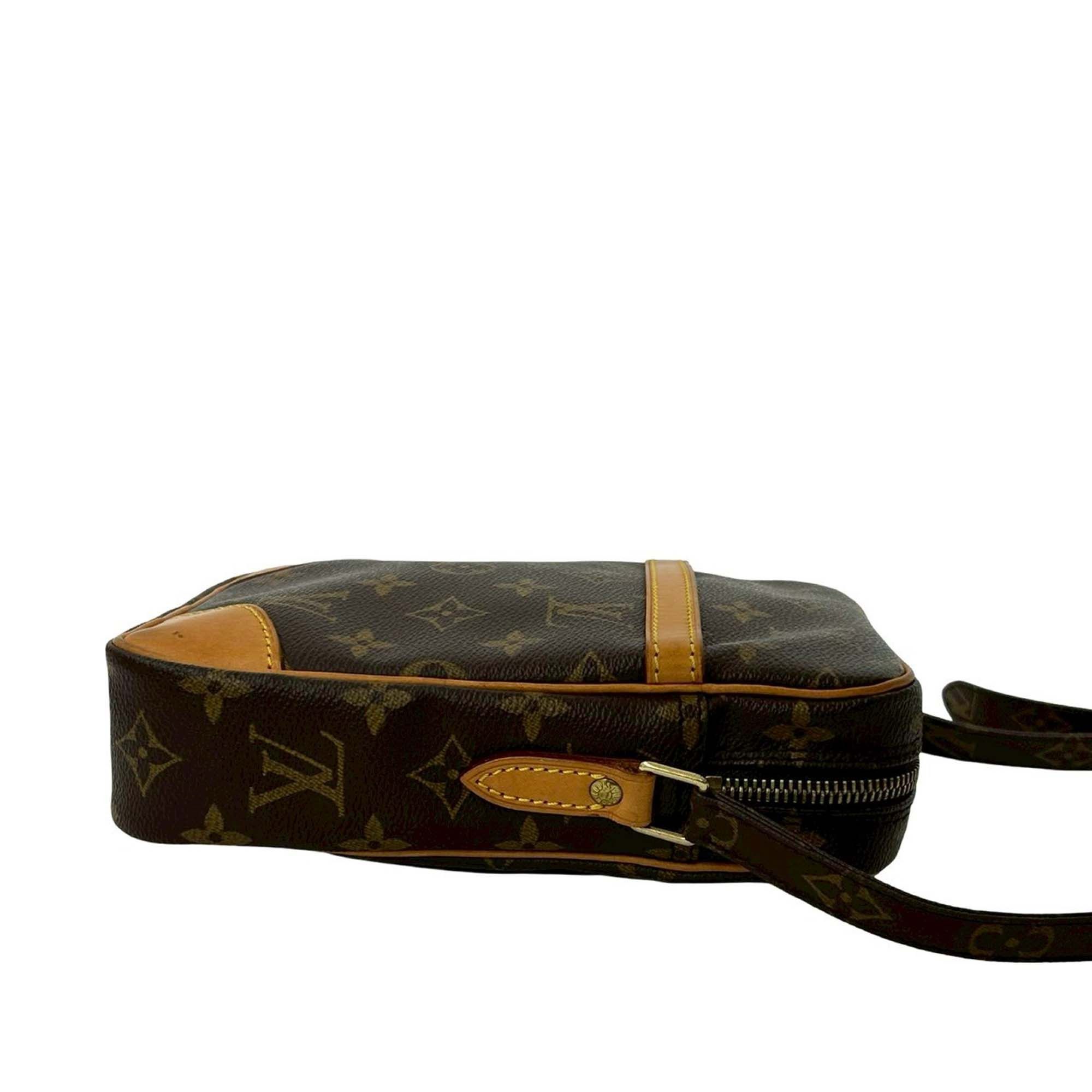Louis Vuitton Louis Vuitton Monogram Danube Size ONE SIZE - 5 Thumbnail