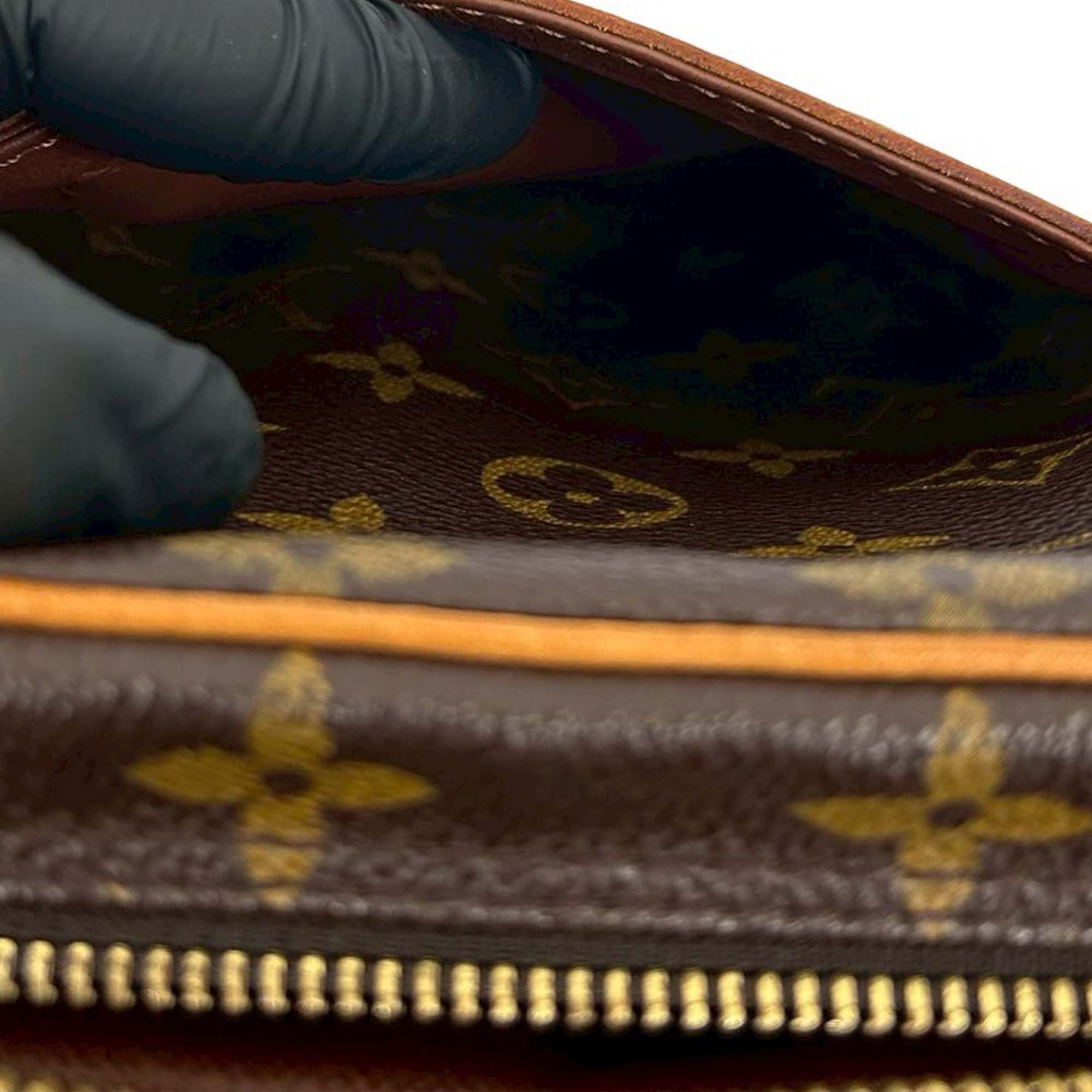Louis Vuitton Louis Vuitton Monogram Danube Size ONE SIZE - 4 Thumbnail
