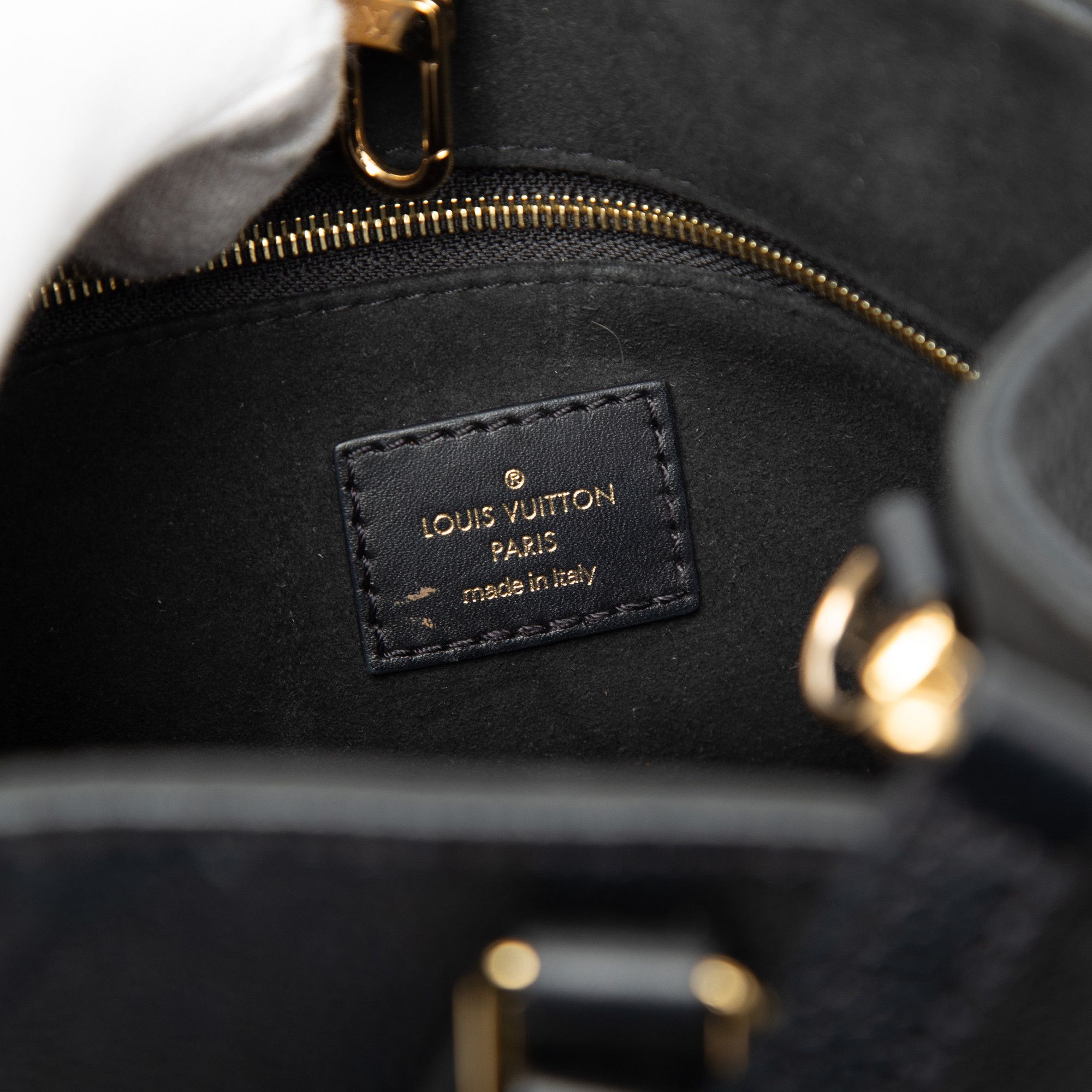Louis Vuitton Louis Vuitton Monogram Empreinte Onthego PM Size ONE SIZE - 5 Thumbnail