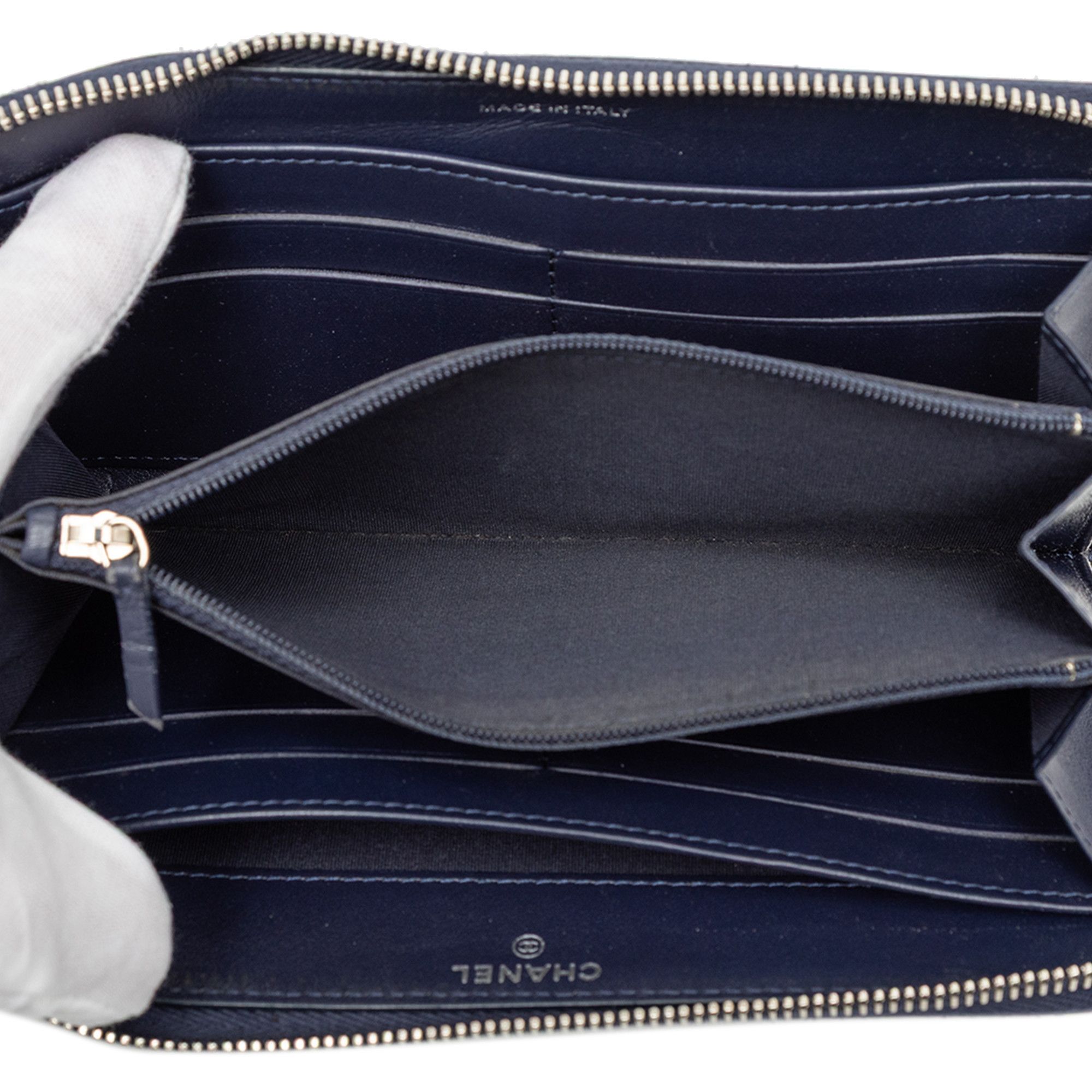 Chanel Chanel Camellia Embossed Zip Around Long Wallet Size ONE SIZE - 4 Thumbnail