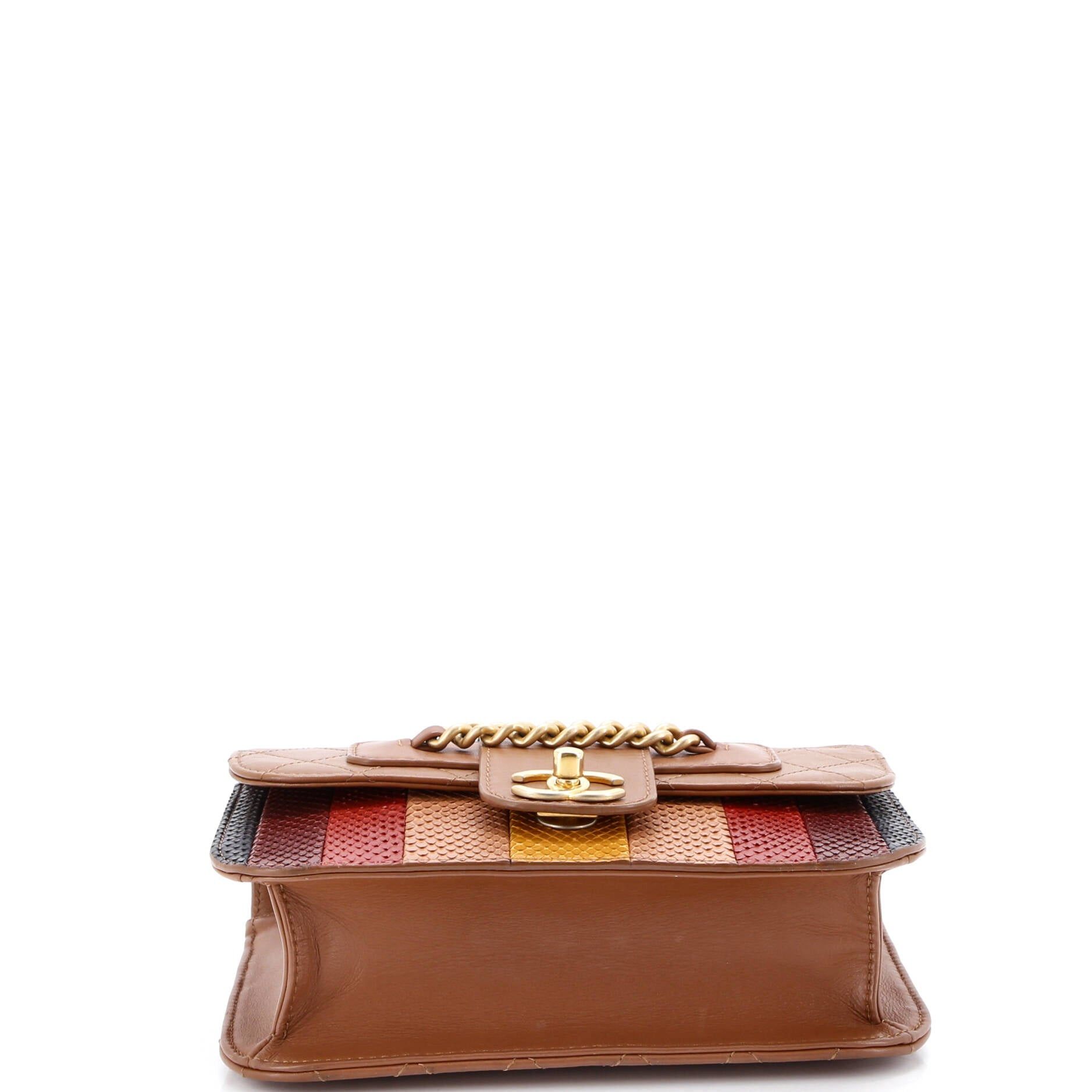 Chanel Archi Chic Flap Bag Size ONE SIZE - 4 Thumbnail