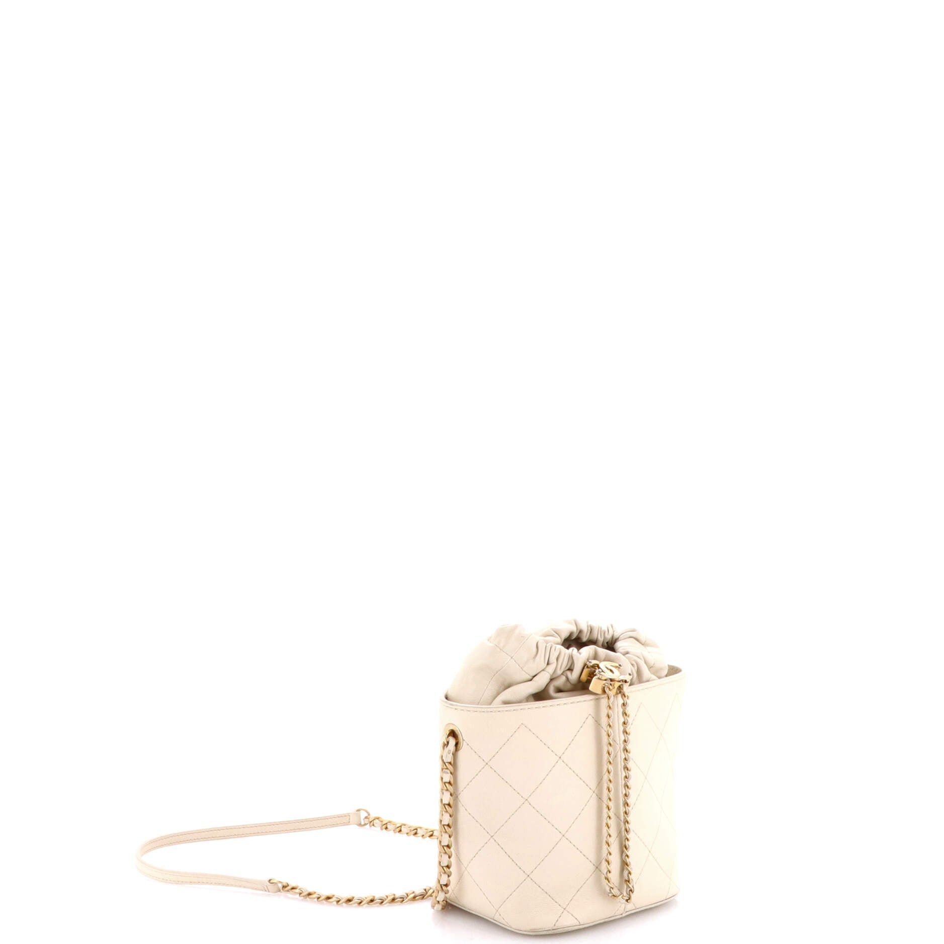 Chanel CC Drawstring Bucket Crossbody Bag Size ONE SIZE - 2 Thumbnail