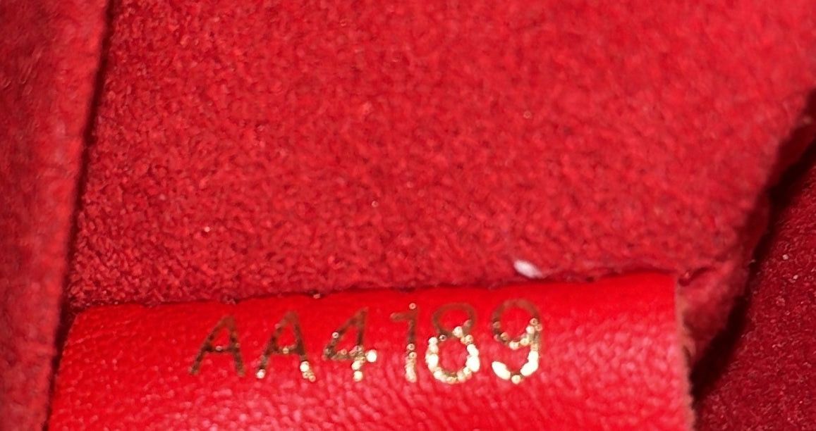 Louis Vuitton Locky Handbag Size ONE SIZE - 8 Thumbnail