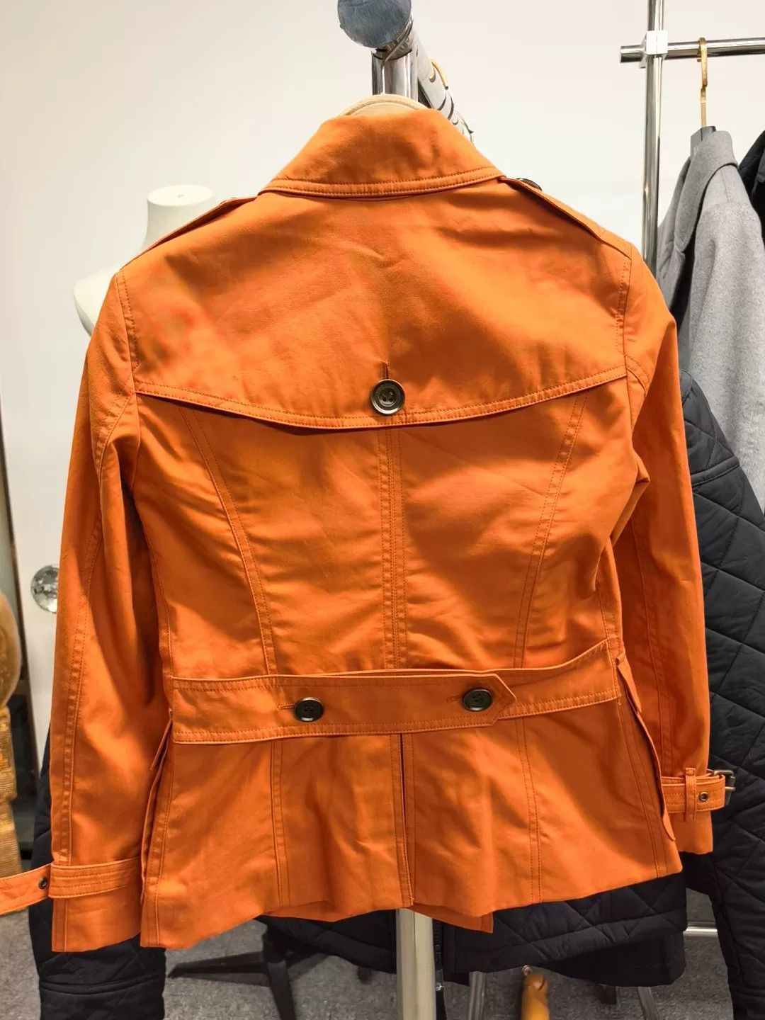 Burberry Burberry Orange Short Trench Coat Size XS / US 0-2 / IT 36-38 - 2 Thumbnail