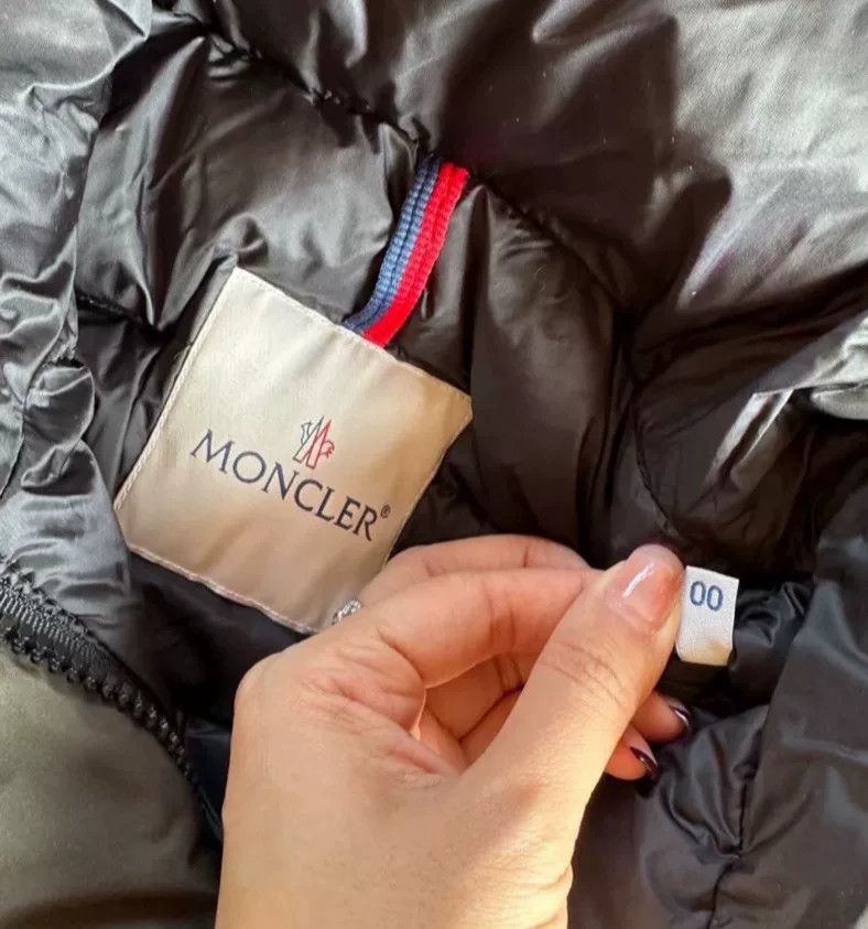 Moncler Moncler Malus Fur Collar Hooded Down Jacket Size XS / US 0-2 / IT 36-38 - 6 Thumbnail