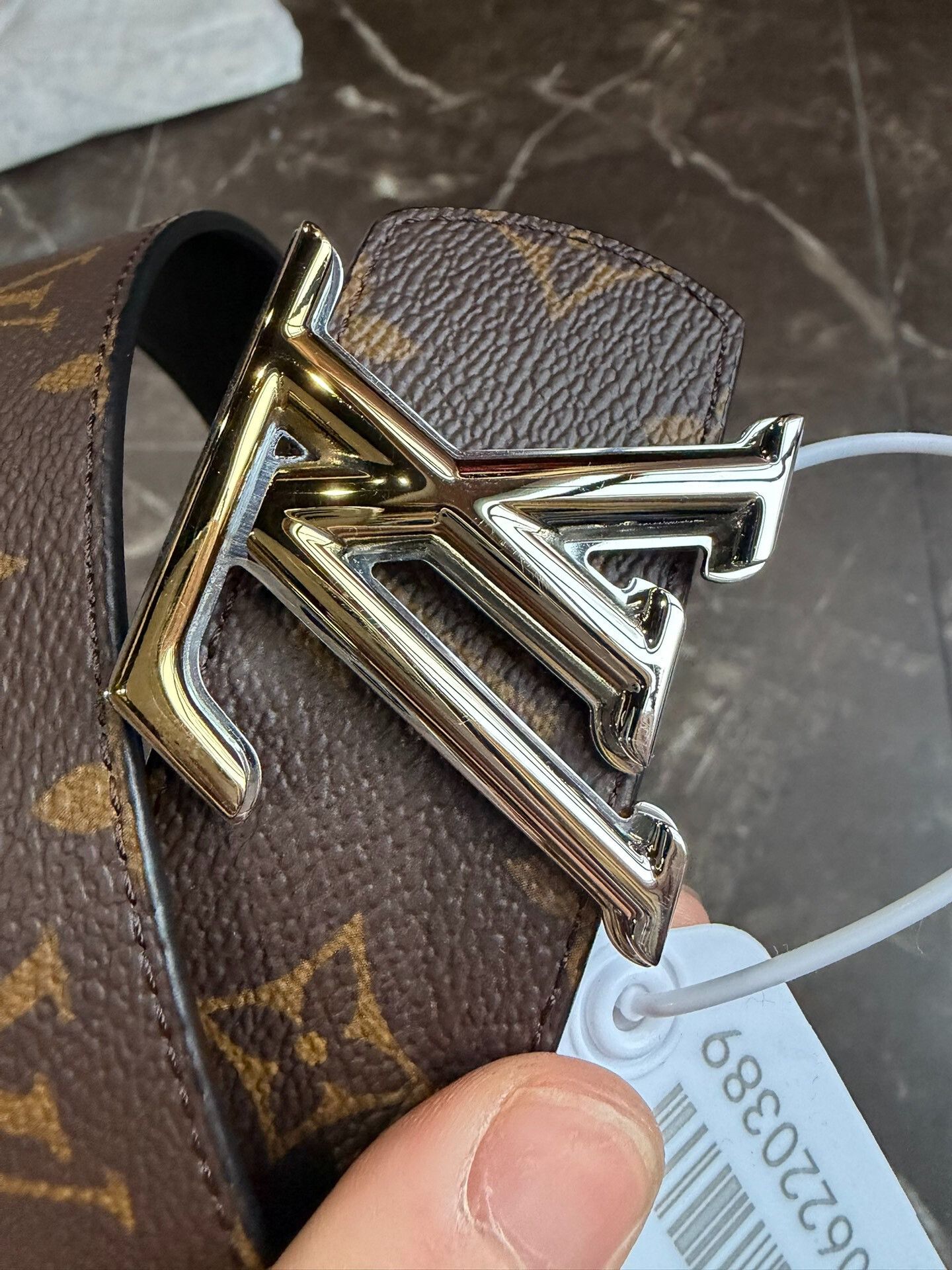 Louis Vuitton Louis Vuitton Men's Monogram Belt Size ONE SIZE - 7 Thumbnail