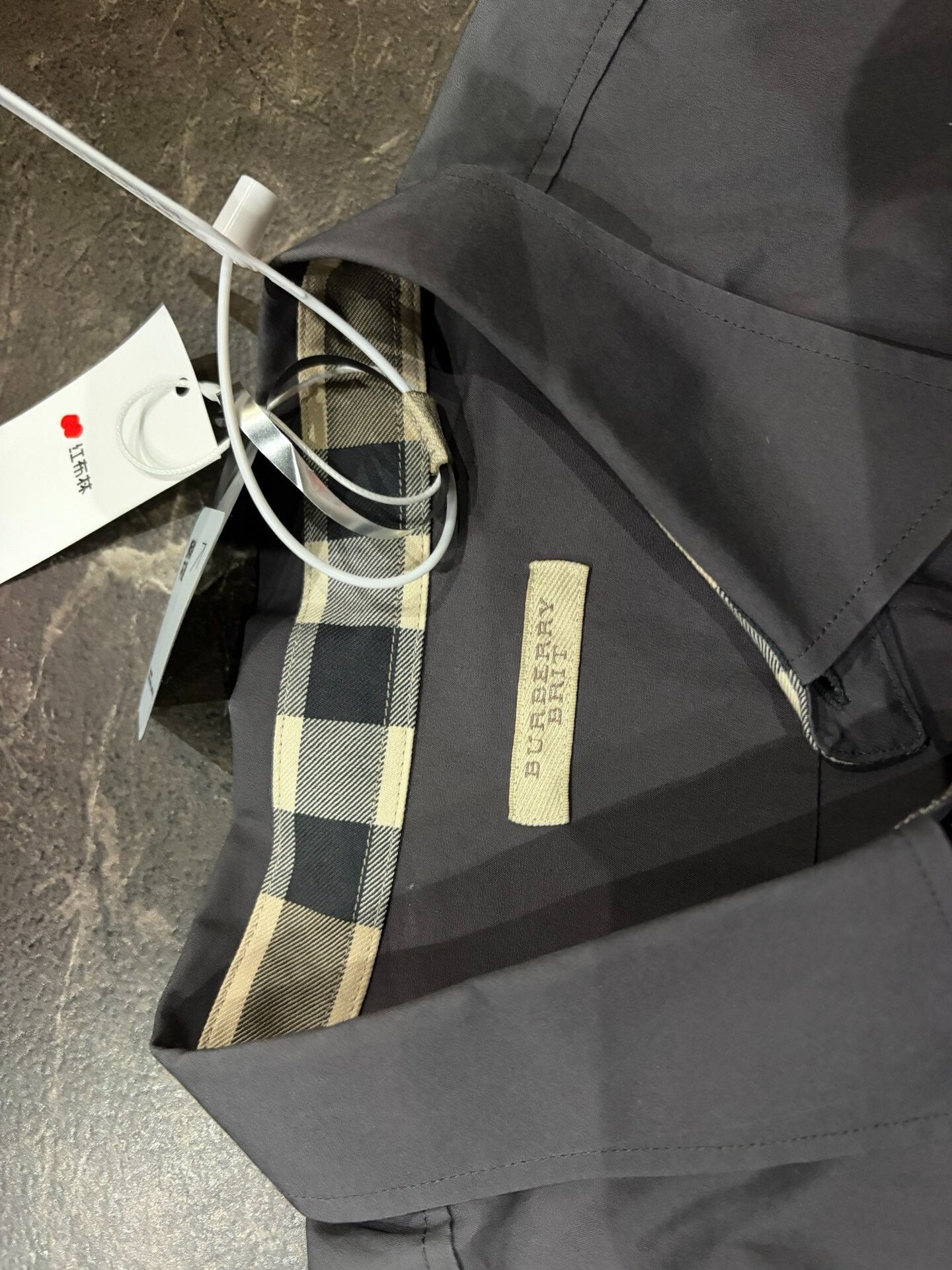 Burberry Burberry Classic Logo Embroidered Long-sleeve Shirt Size US M / EU 48-50 / 2 - 3 Thumbnail