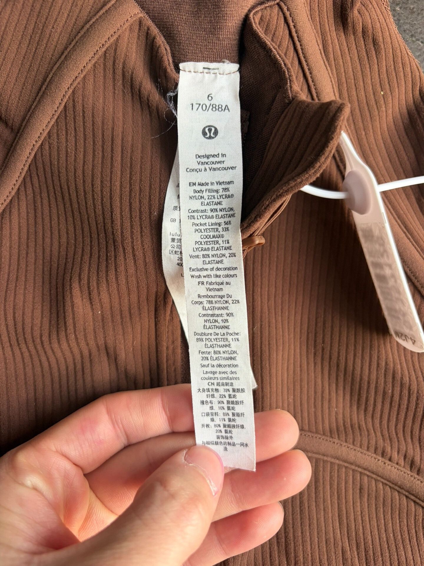 Lululemon lululemon Define Cropped Nulu Jacket Size XS / US 0-2 / IT 36-38 - 2 Thumbnail
