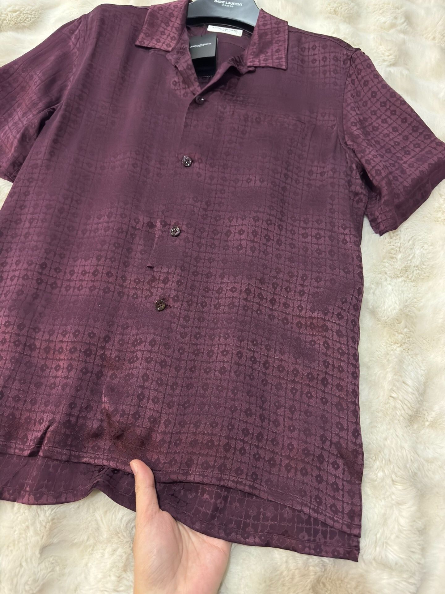 Saint Laurent Paris Saint Laurent Embossed Silk Shirt Size XS / US 0-2 / IT 36-38 - 2 Thumbnail